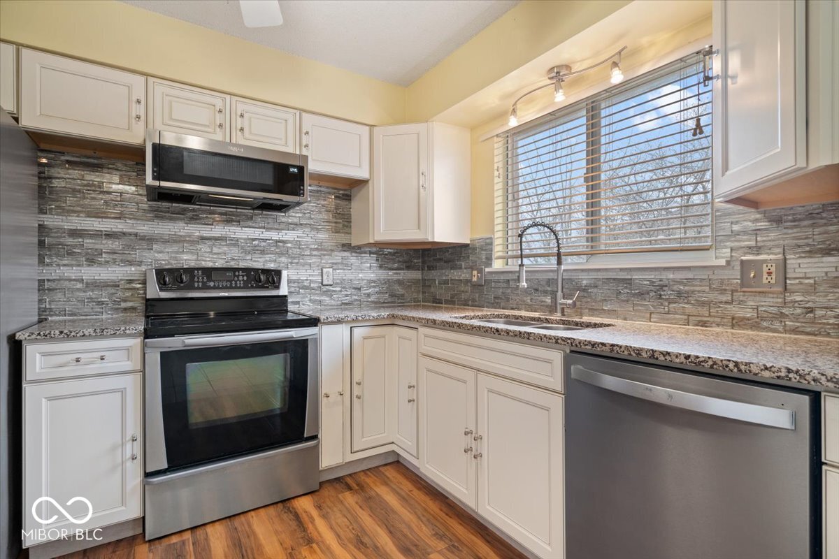 581 W Hunters Drive Unit: D