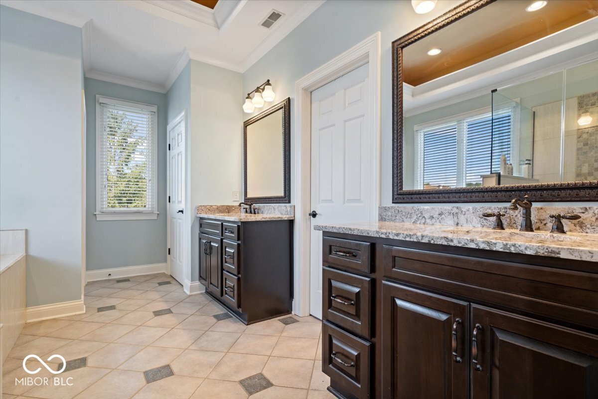 5898 Silas Court