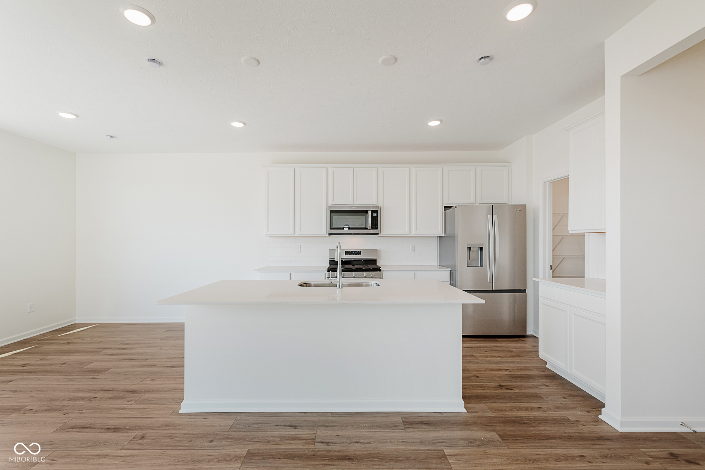 3896 Sterling Drive