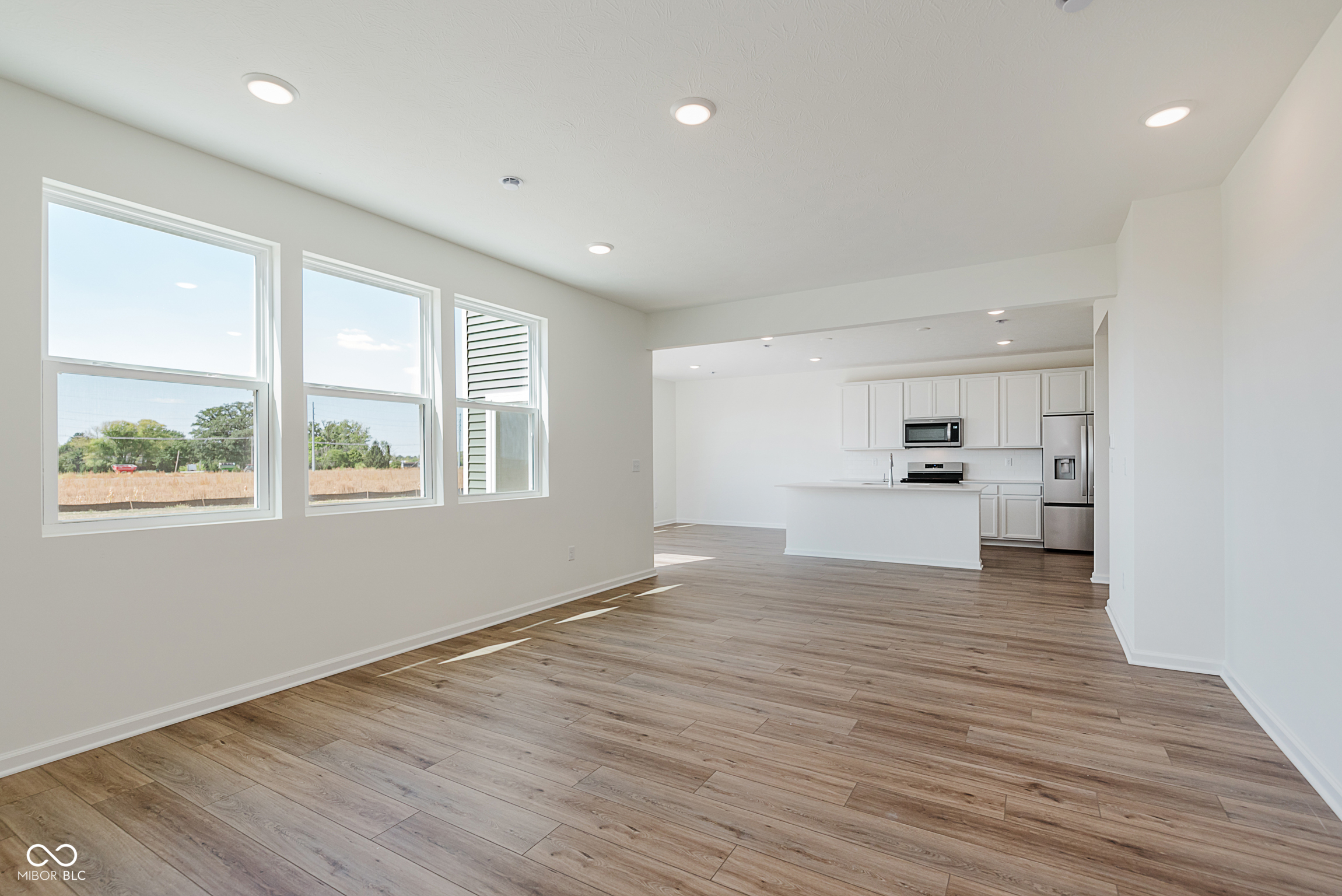 3896 Sterling Drive