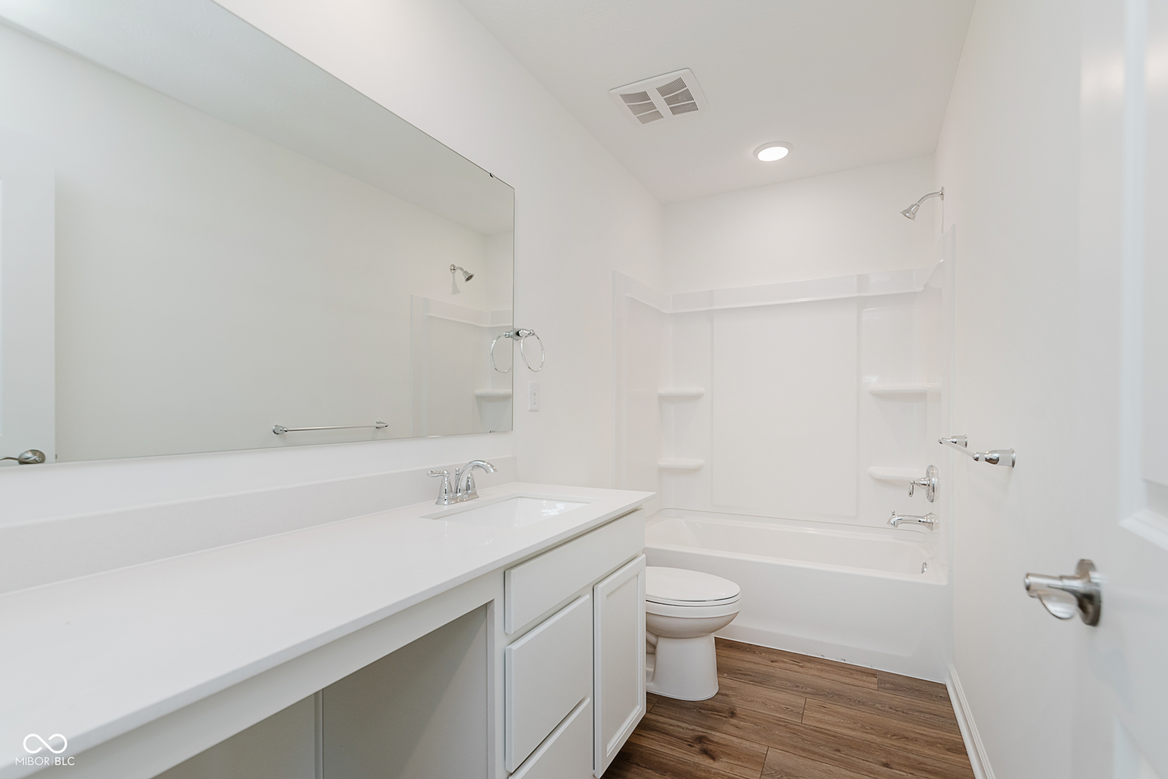 3896 Sterling Drive