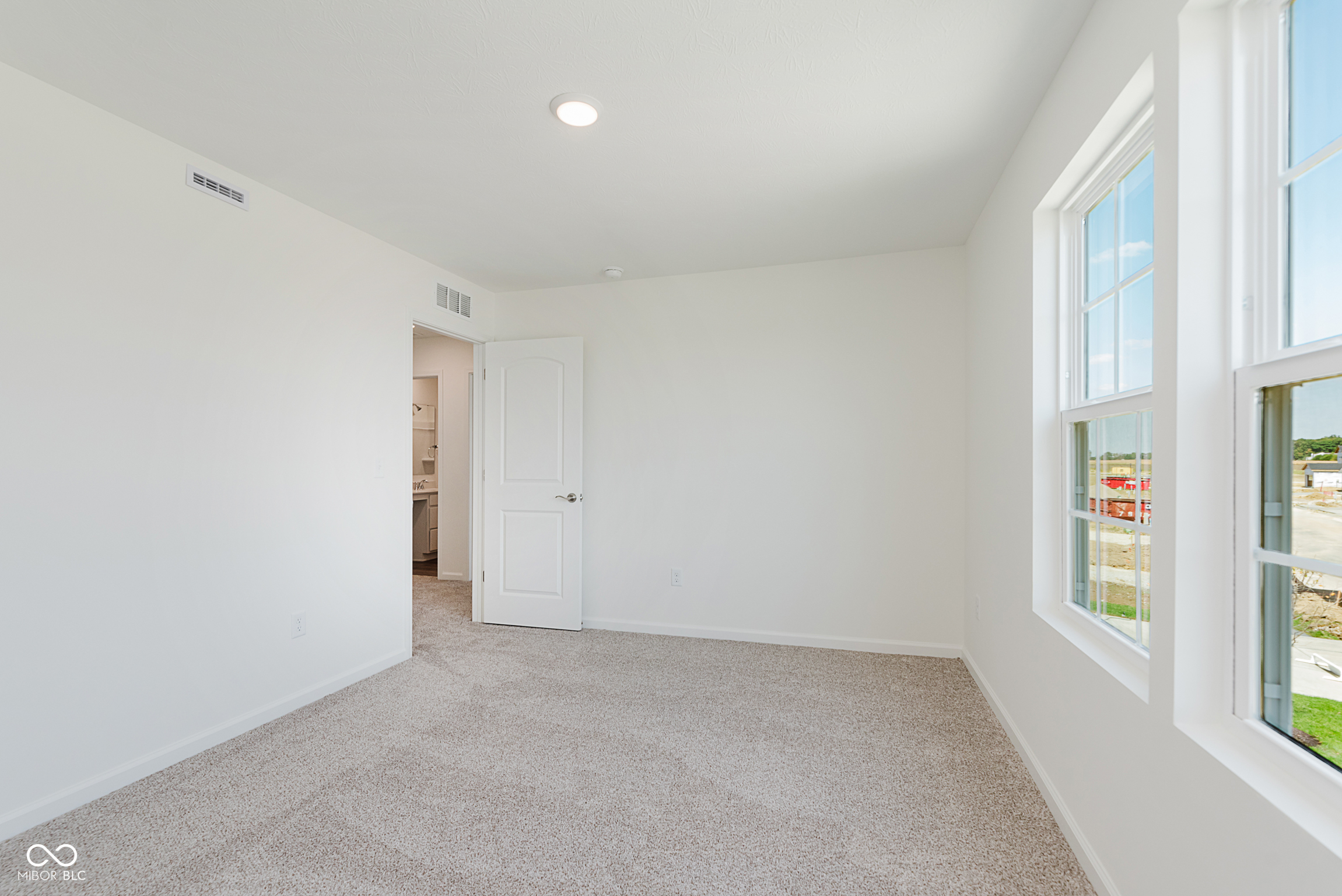 3896 Sterling Drive