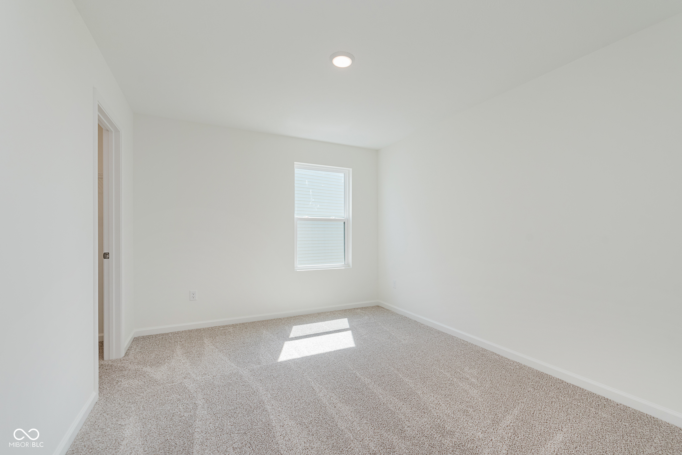 3896 Sterling Drive