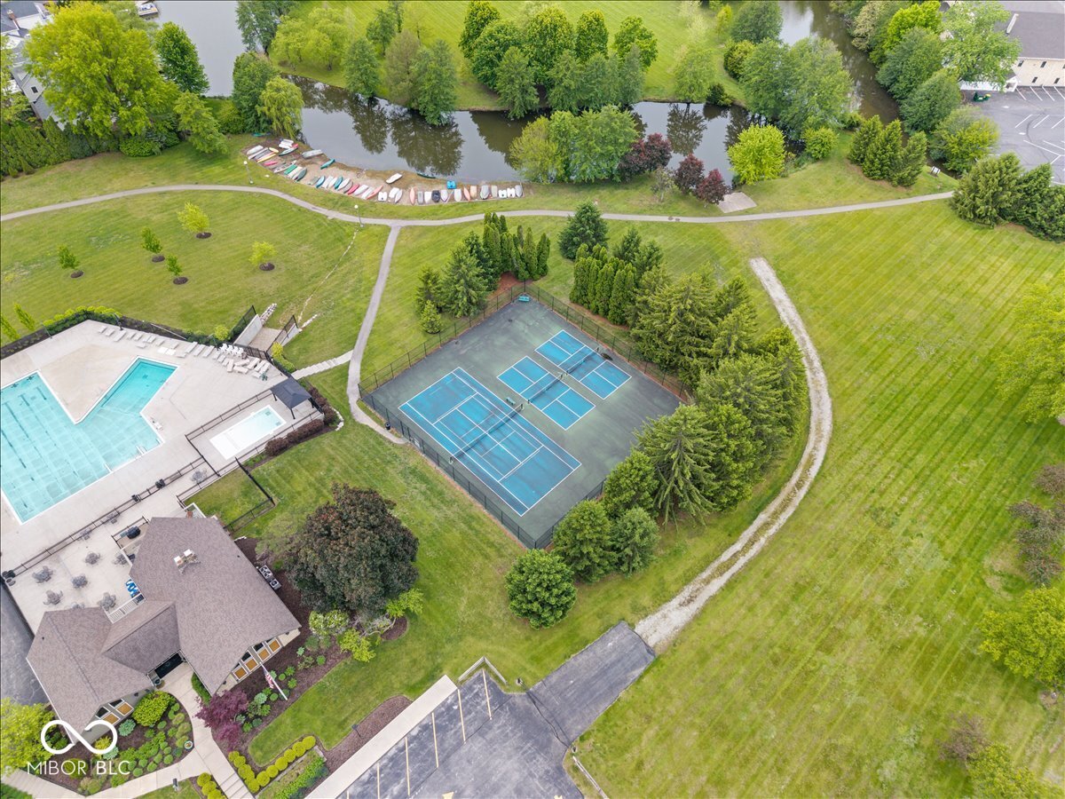 11416 E Lakeshore Drive