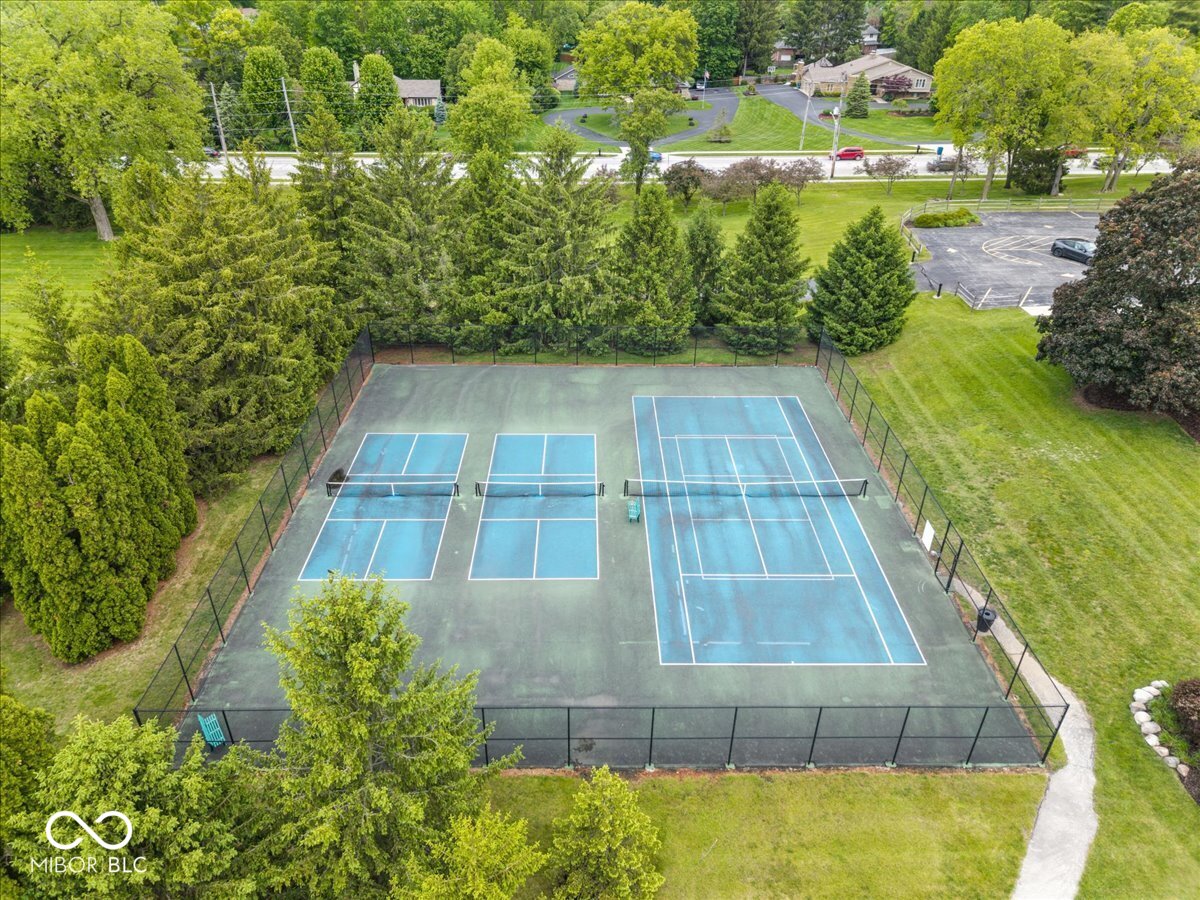 11416 E Lakeshore Drive