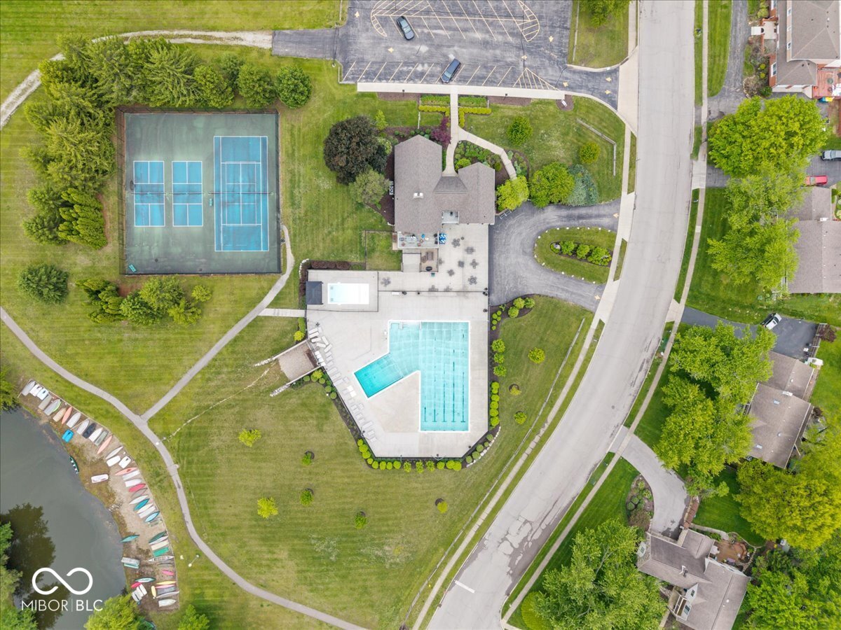 11416 E Lakeshore Drive