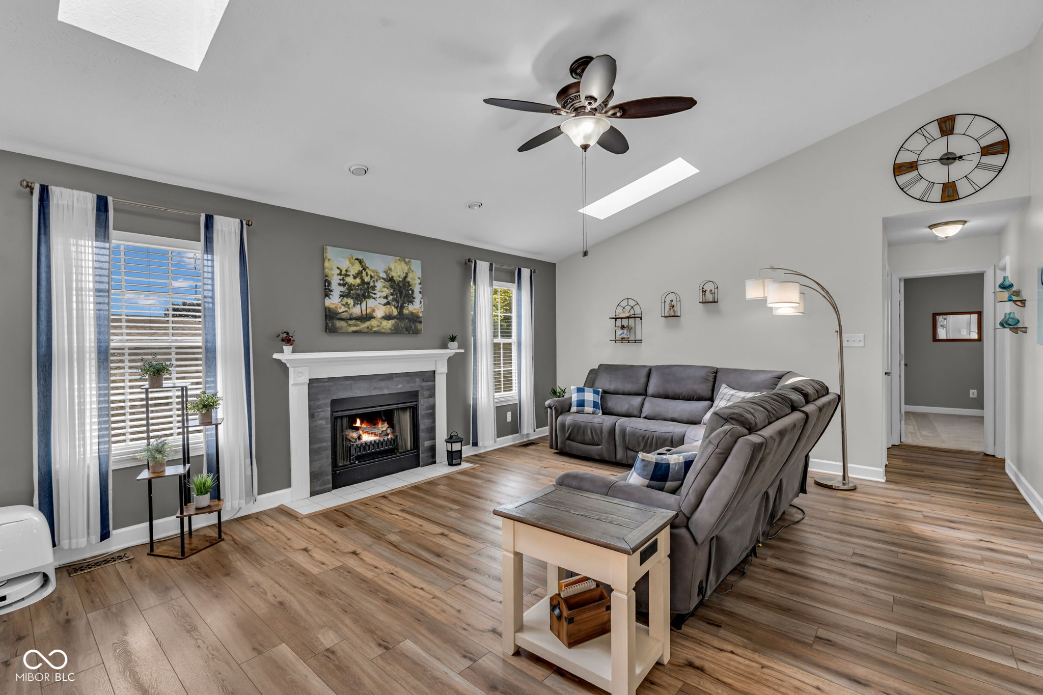 8353 Southern Springs Drive