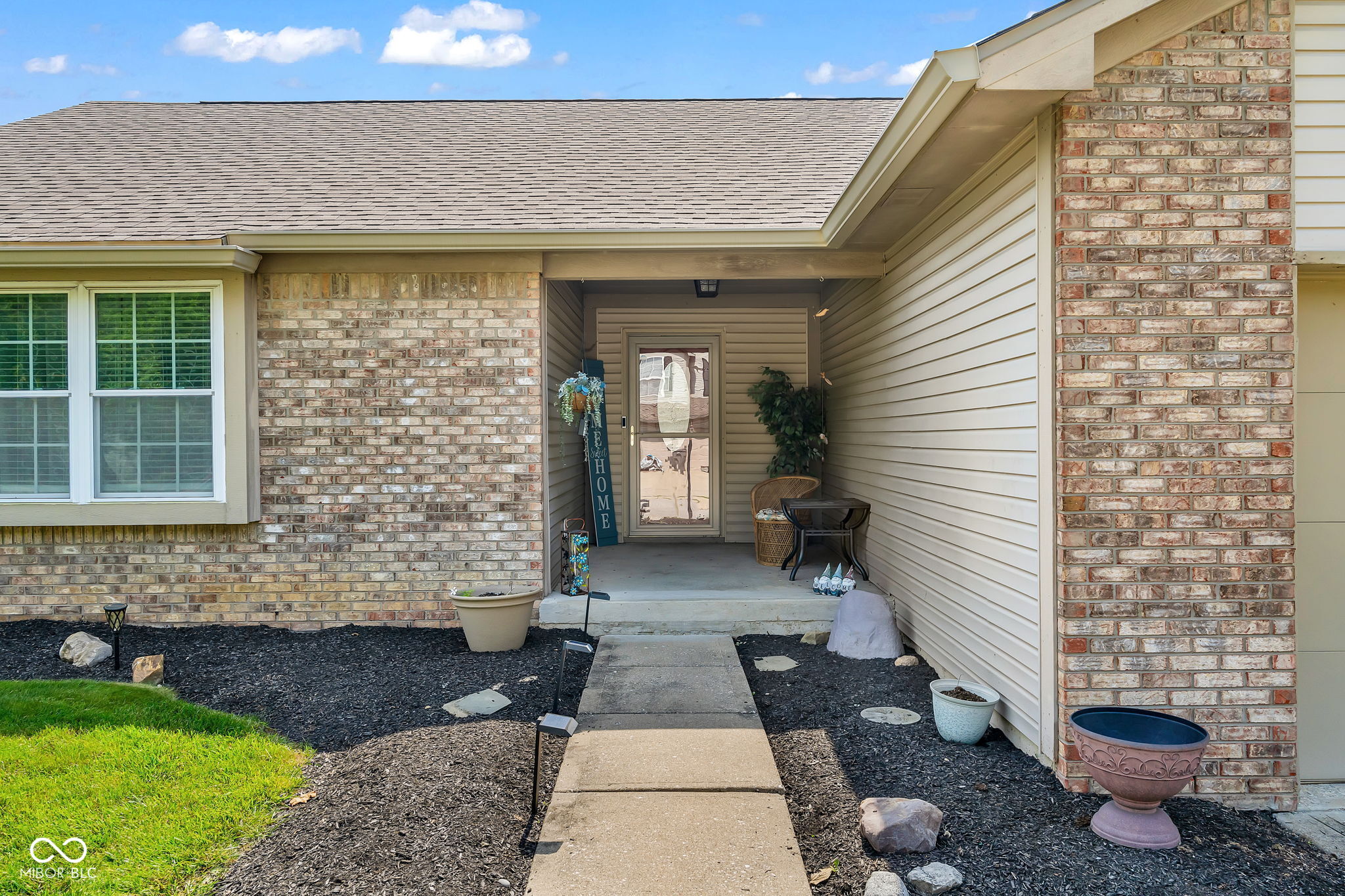 8353 Southern Springs Drive