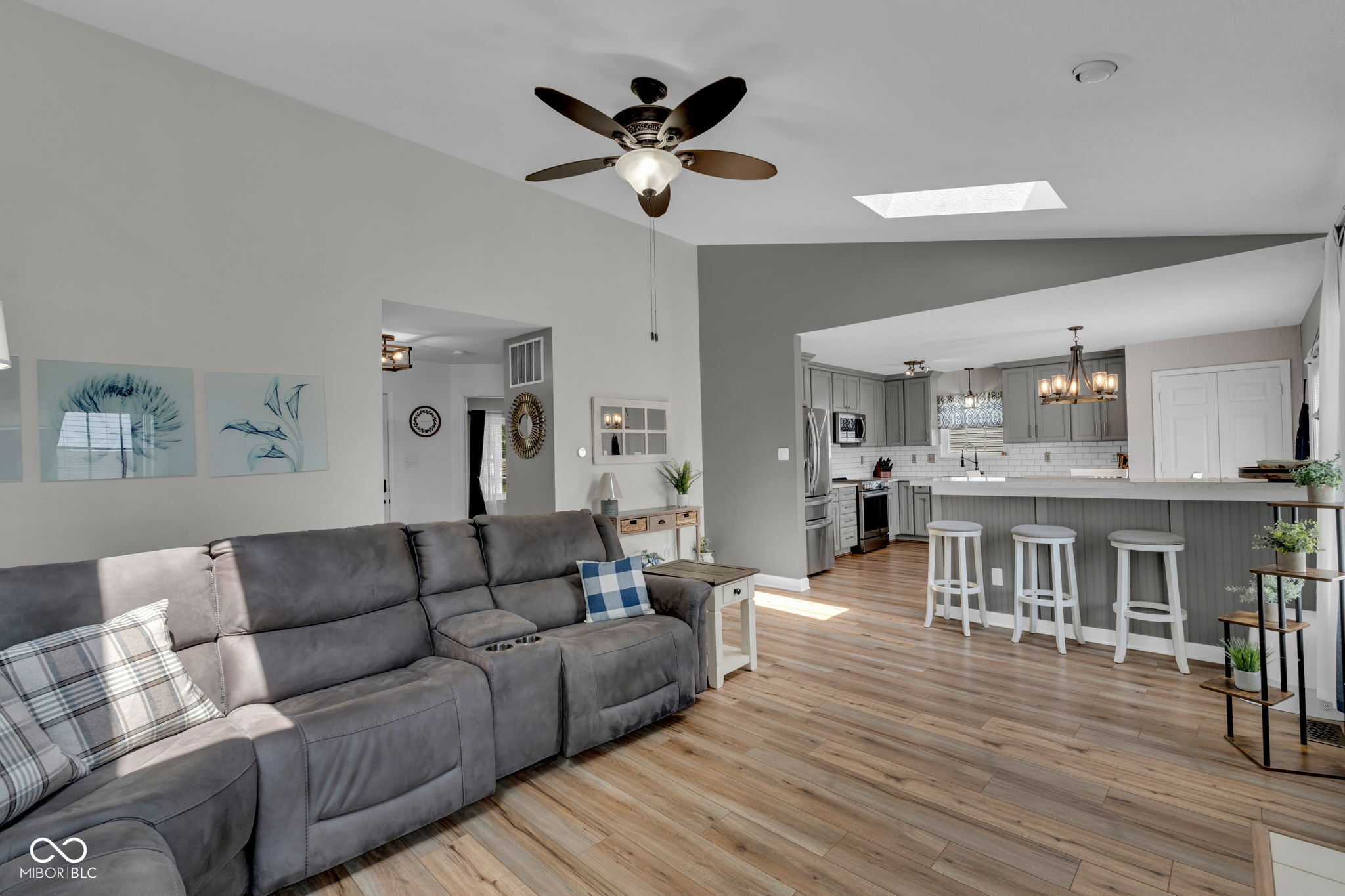 8353 Southern Springs Drive