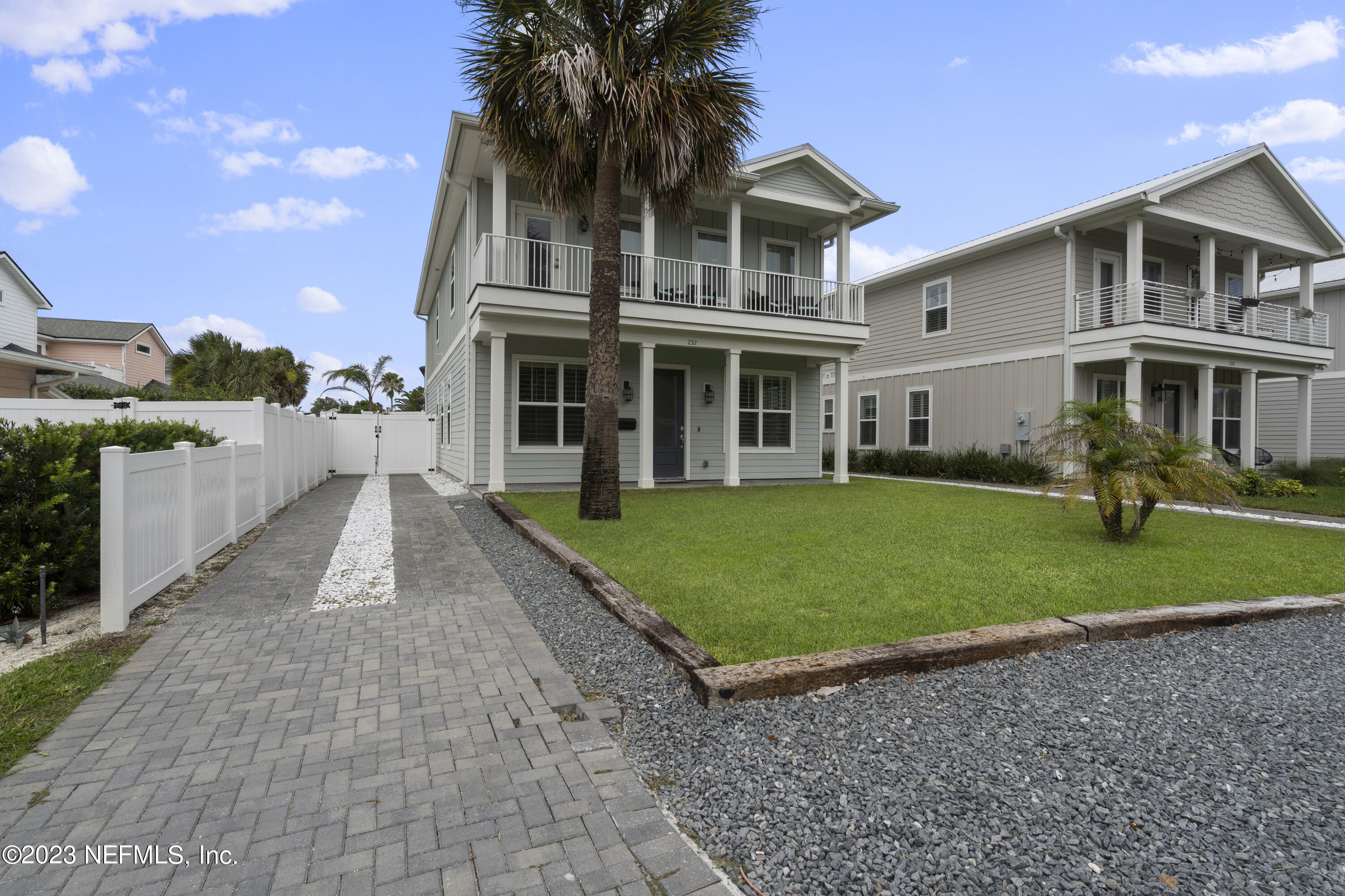 232 DAVIS Street