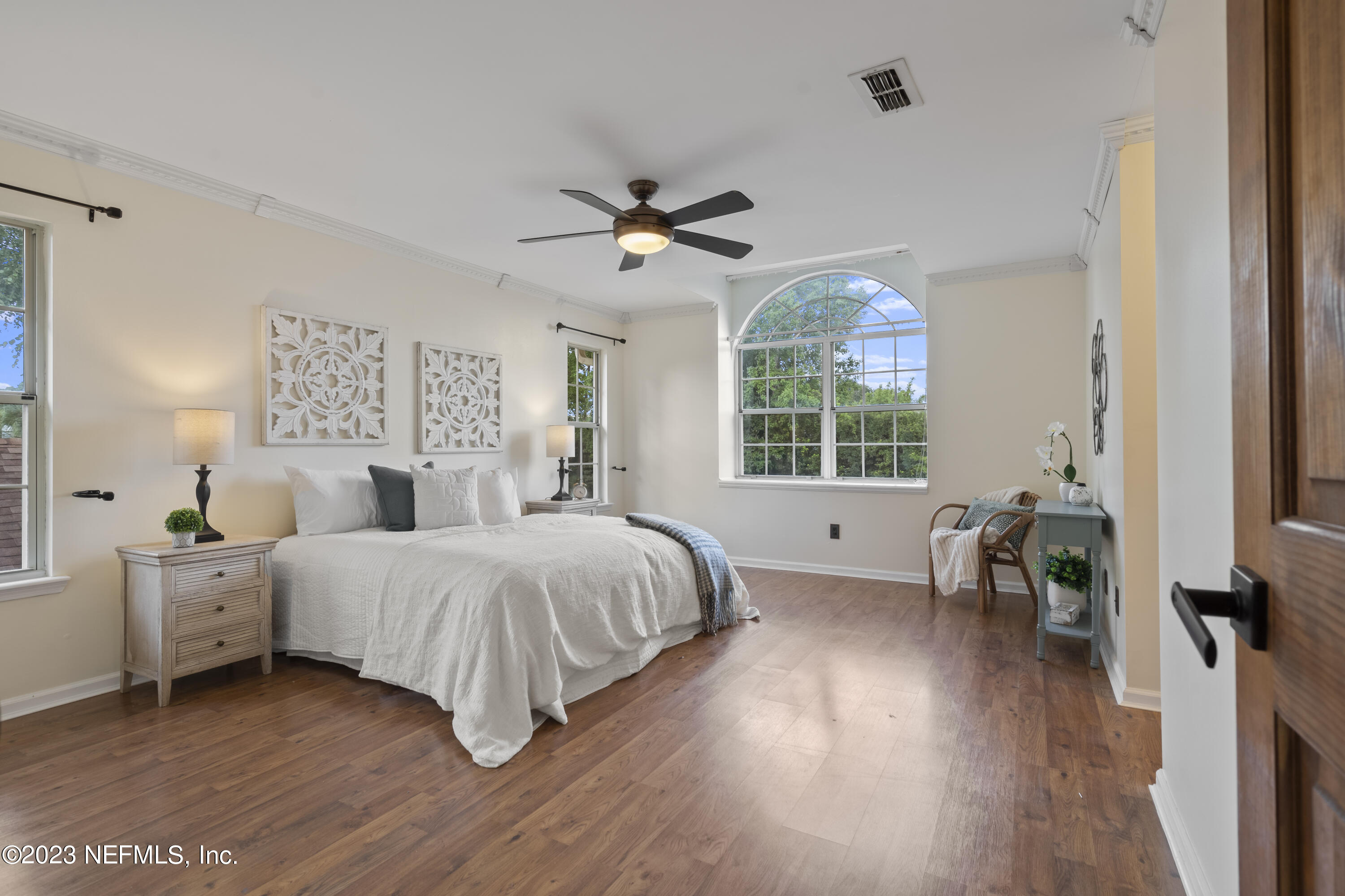 105 SOLANO CAY Circle