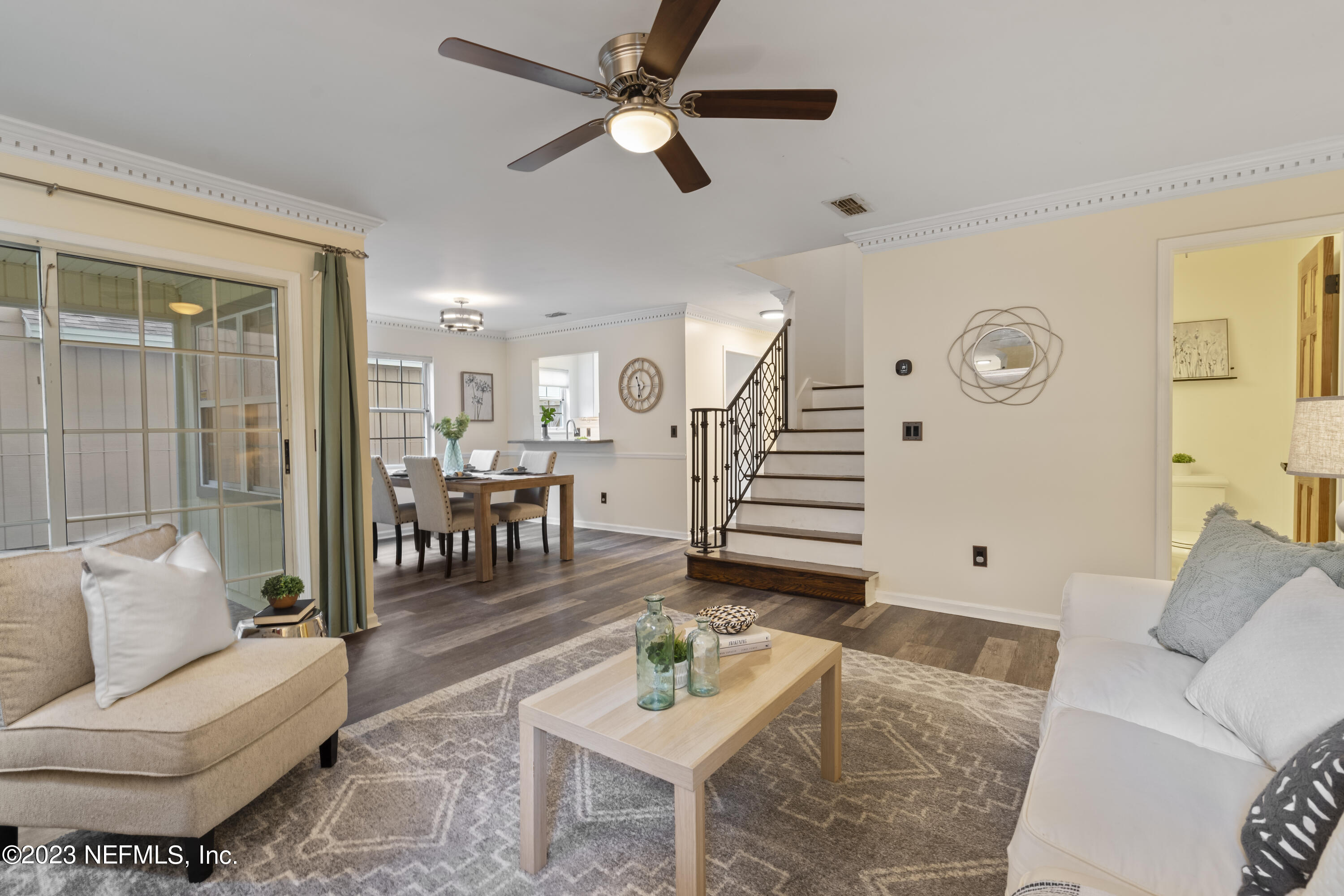 105 SOLANO CAY Circle