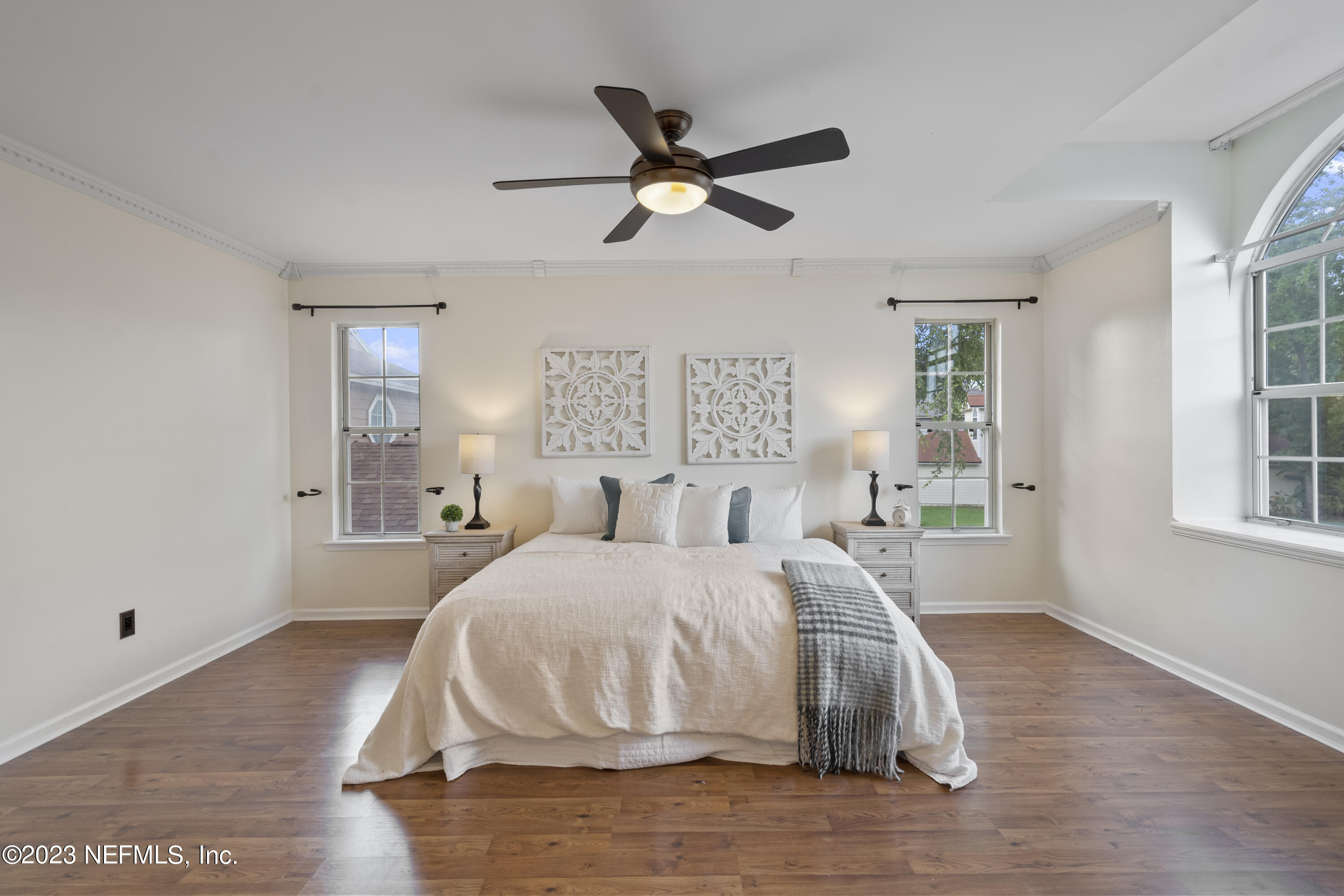 105 SOLANO CAY Circle