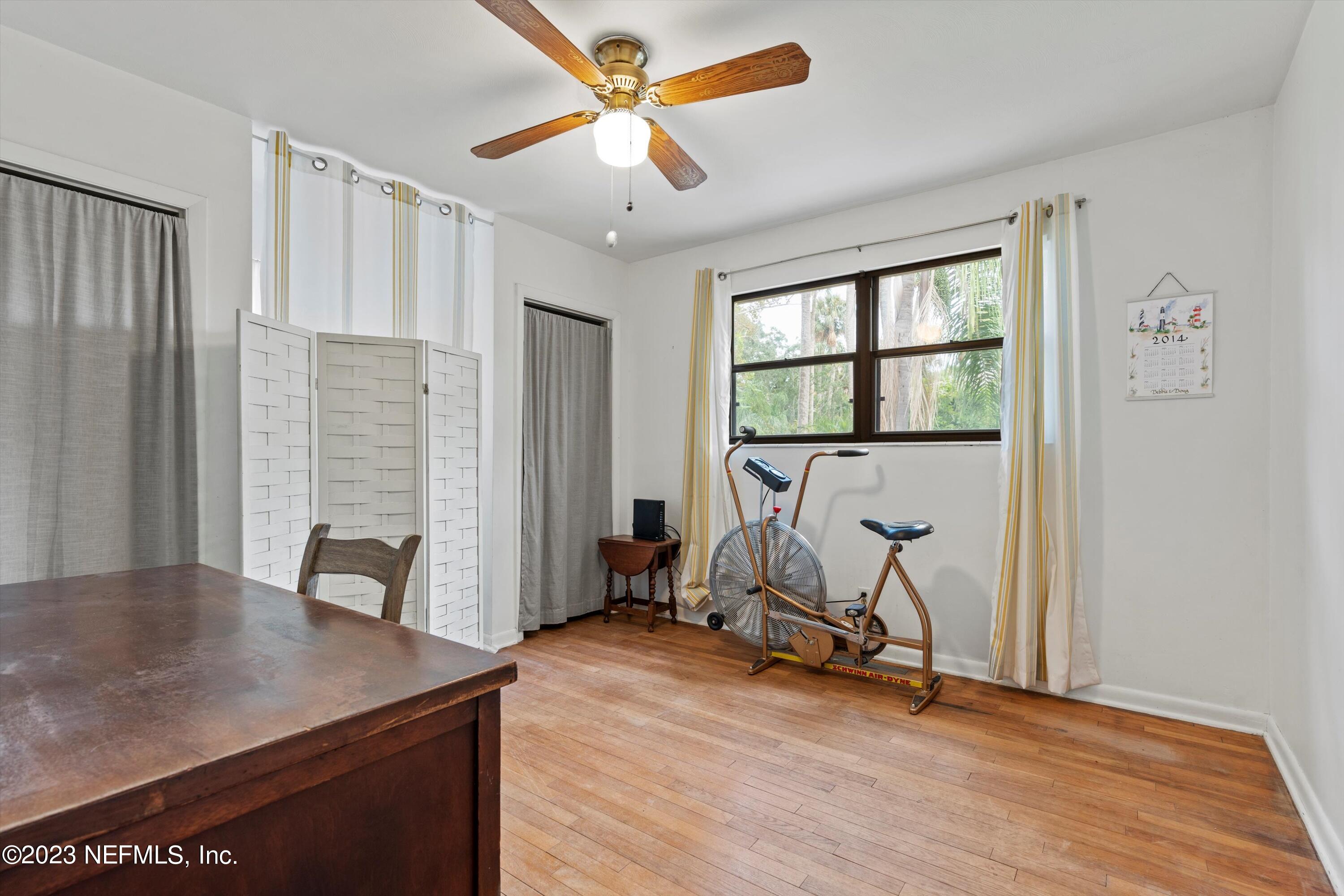 371 9TH Street