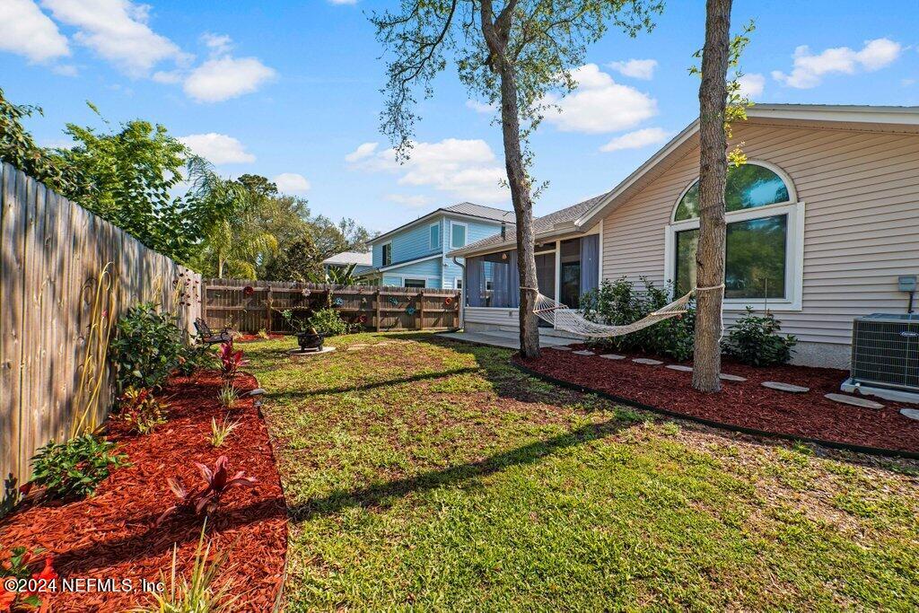 2598 MERRILL Boulevard