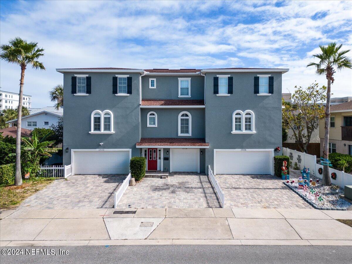 1717 2ND Street N, B