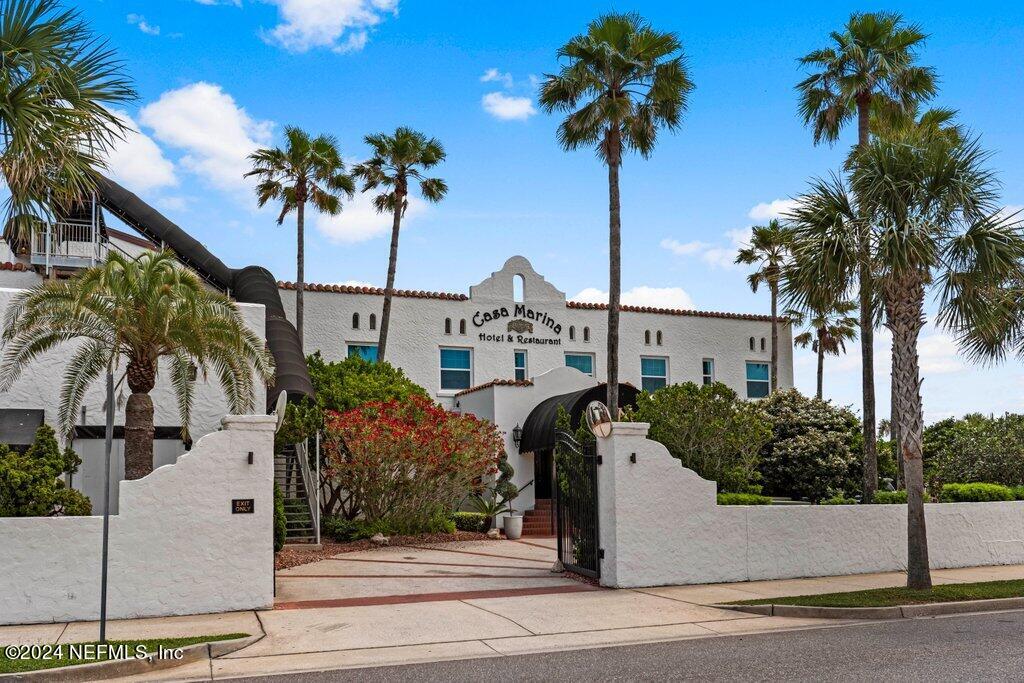 2100 OCEAN Drive S, 2C