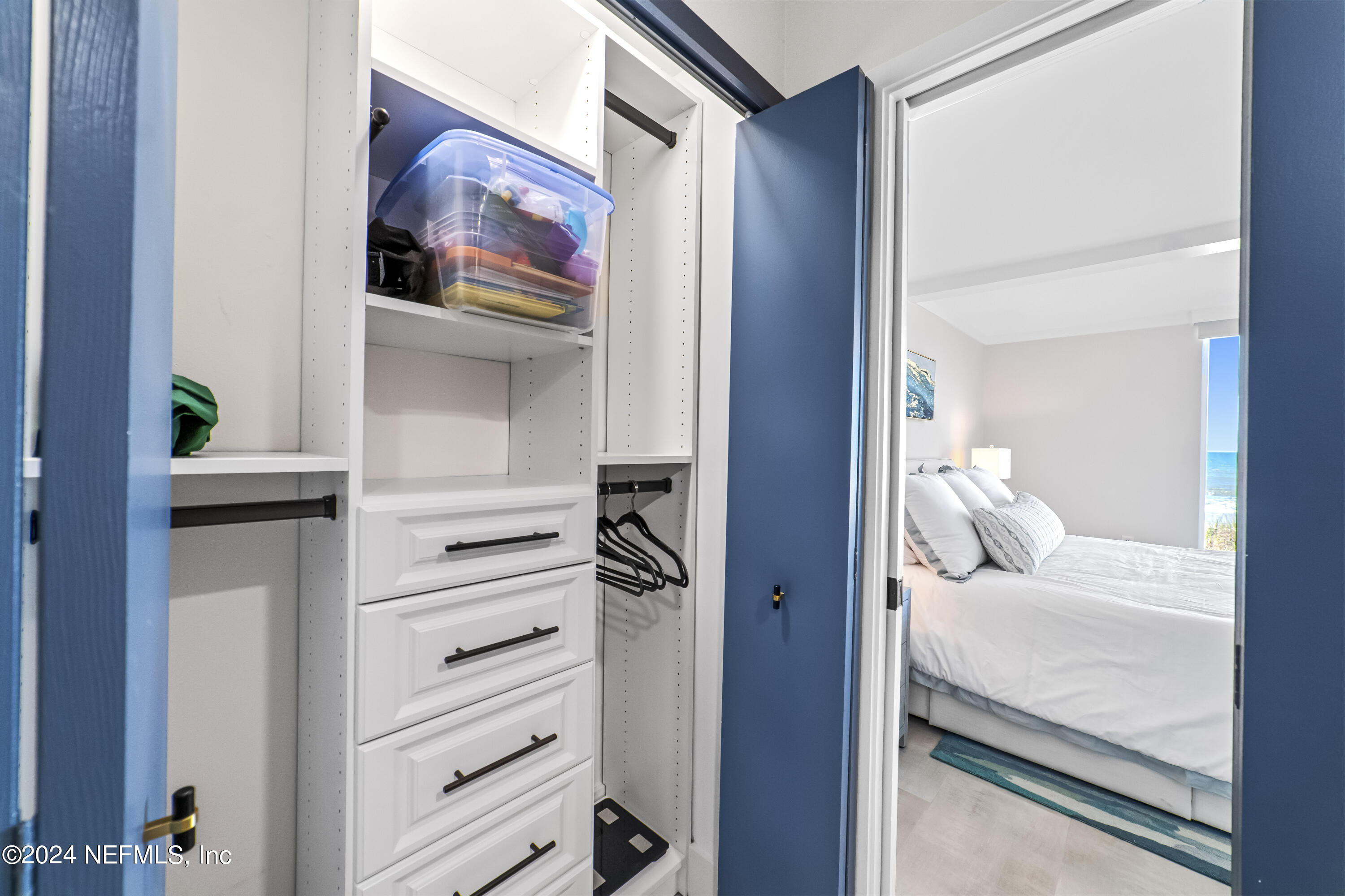2100 OCEAN Drive S, 2C