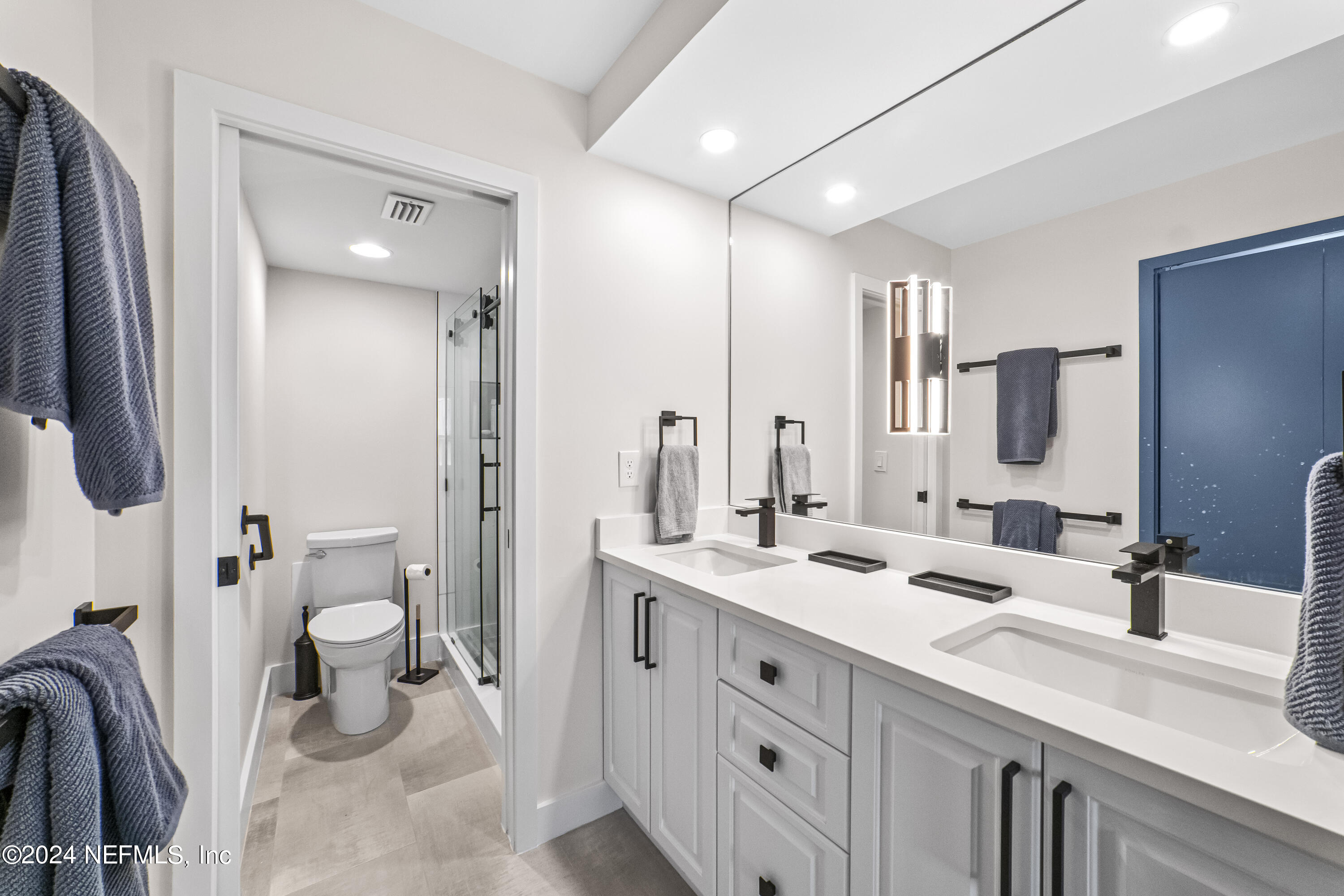 2100 OCEAN Drive S, 2C