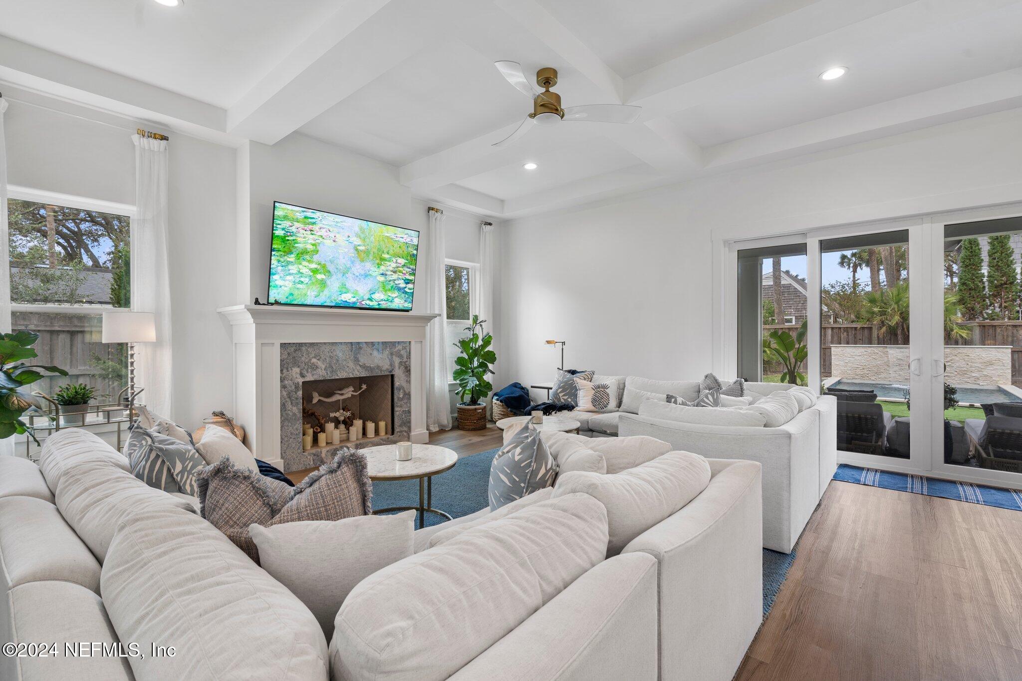 307 4TH Street