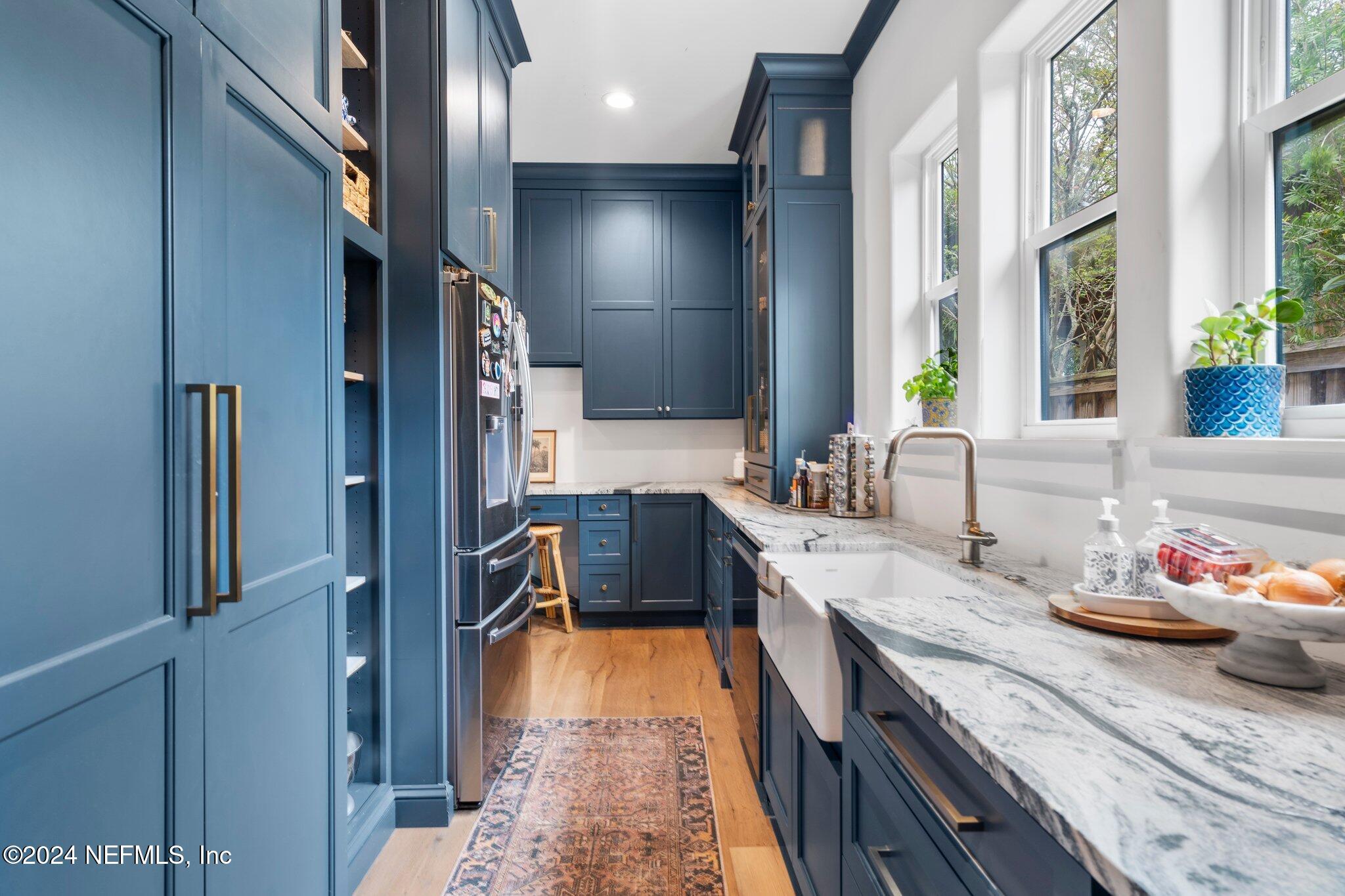 307 4TH Street