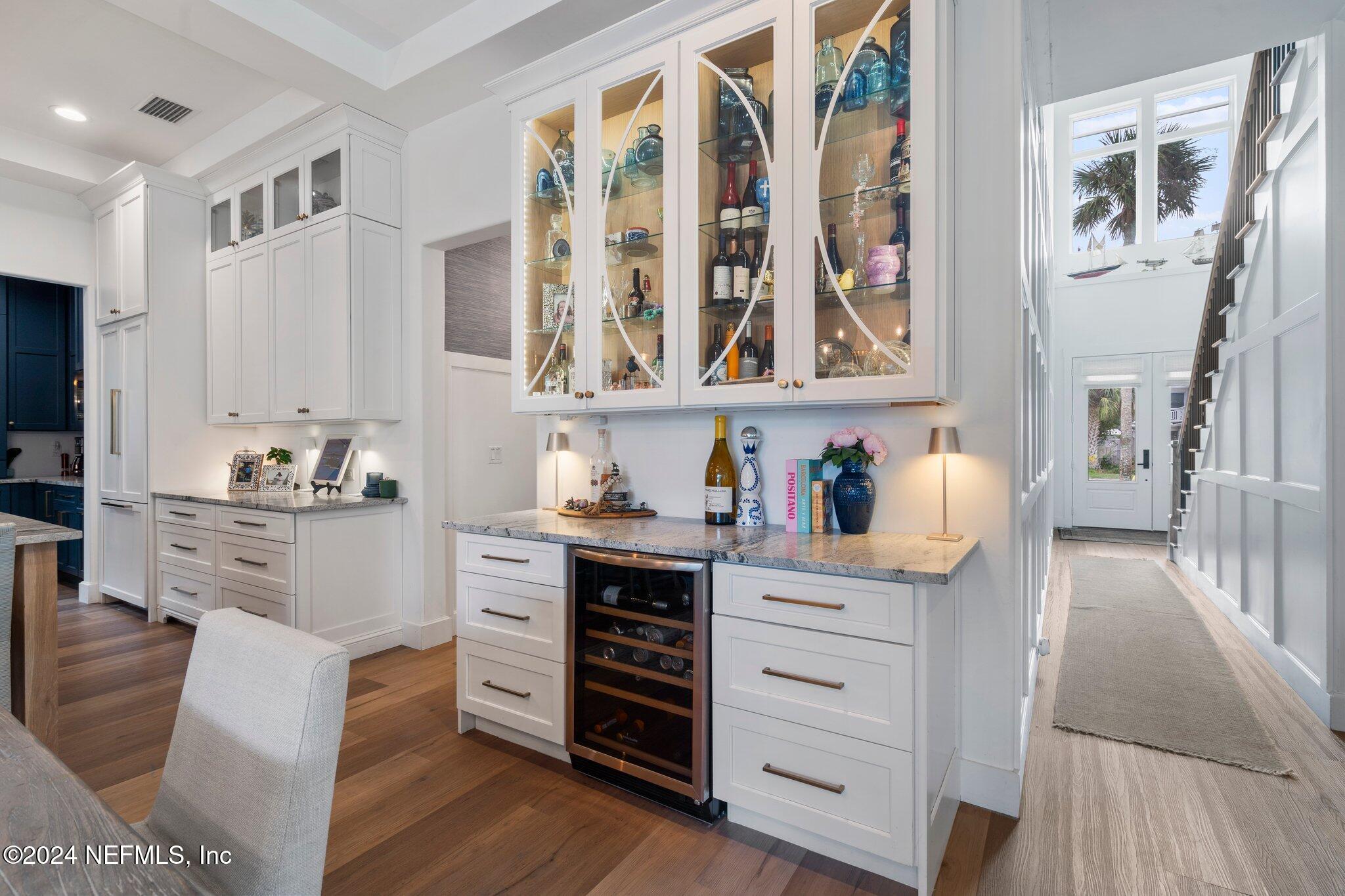 307 4TH Street