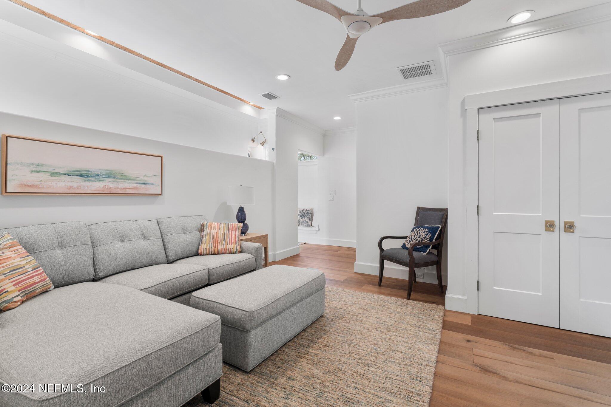 307 4TH Street