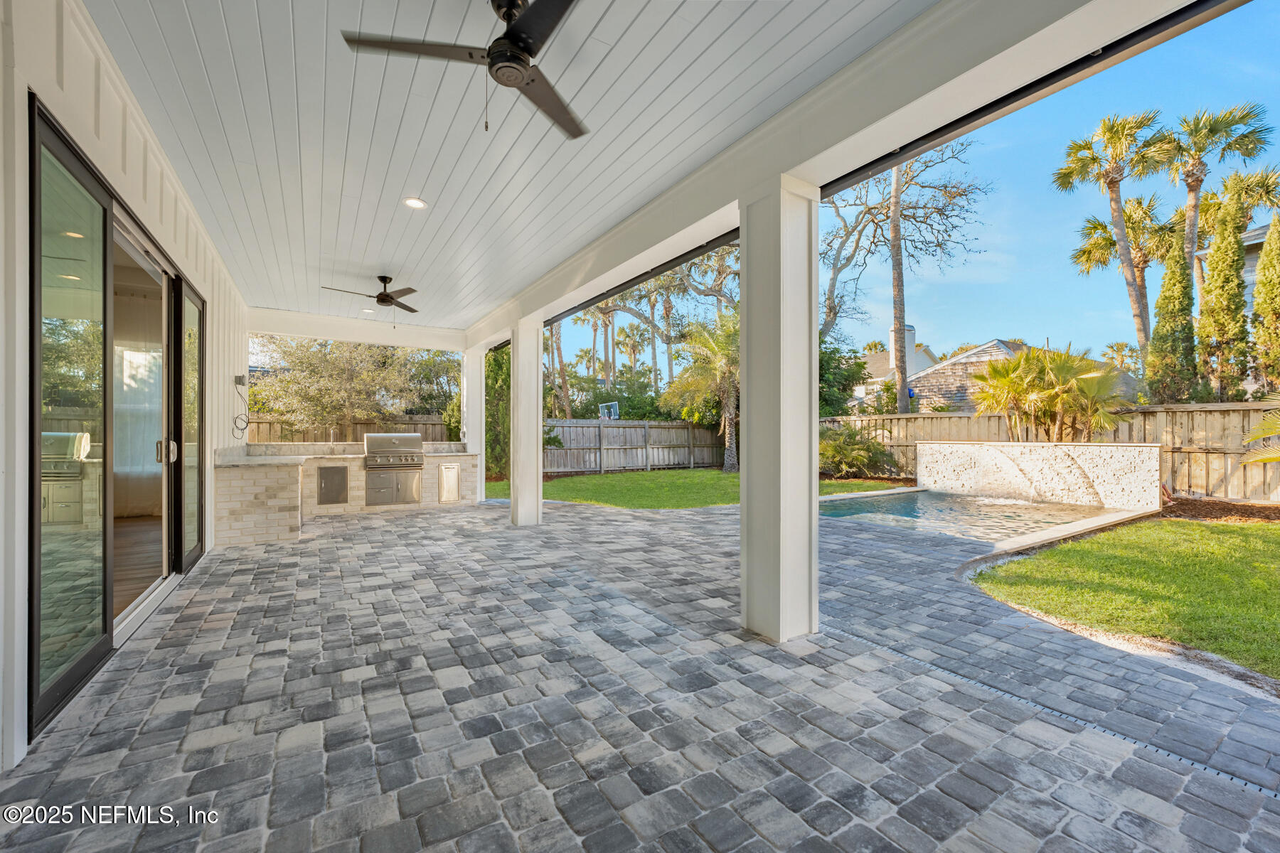 307 4TH Street
