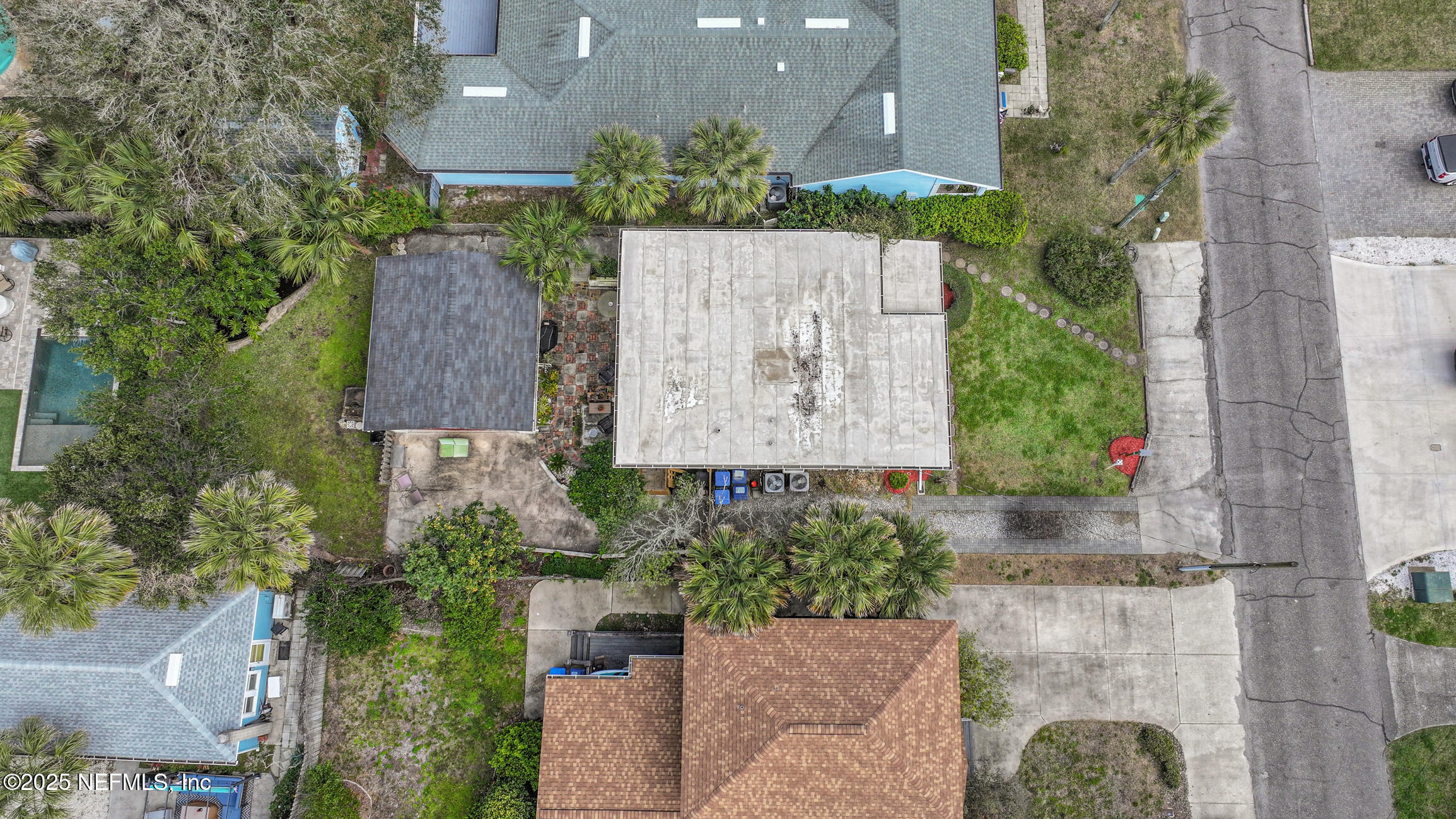218 CEDAR Street
