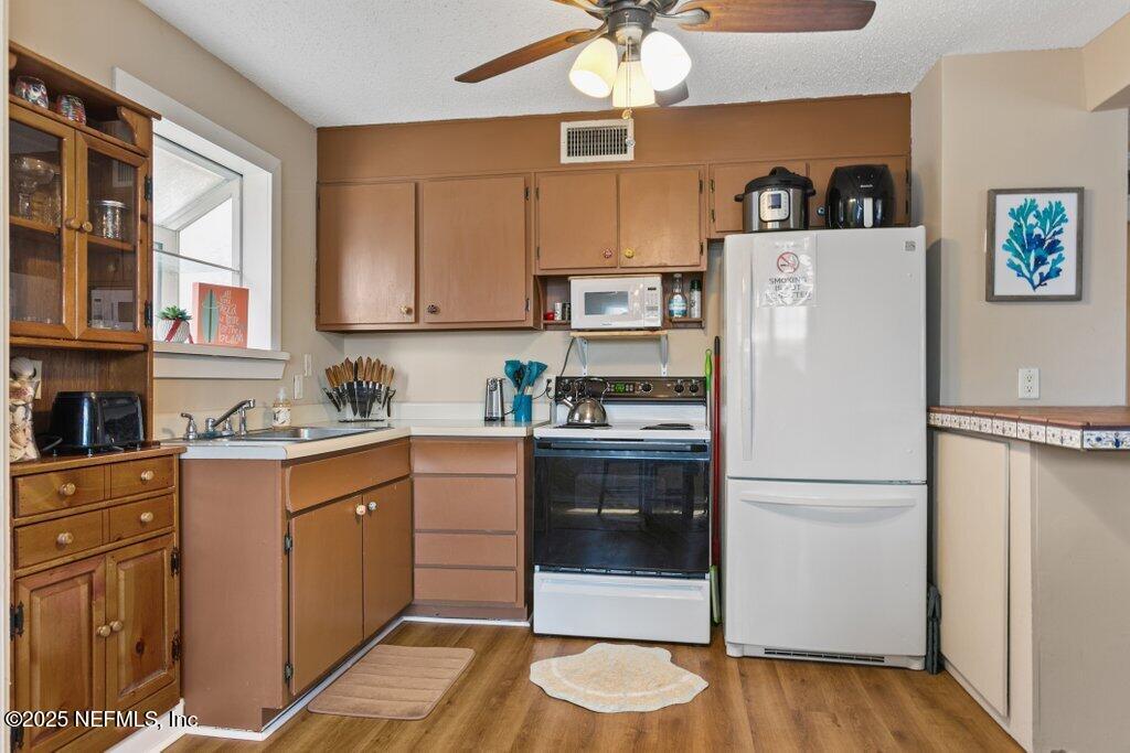 218/220 CEDAR Street