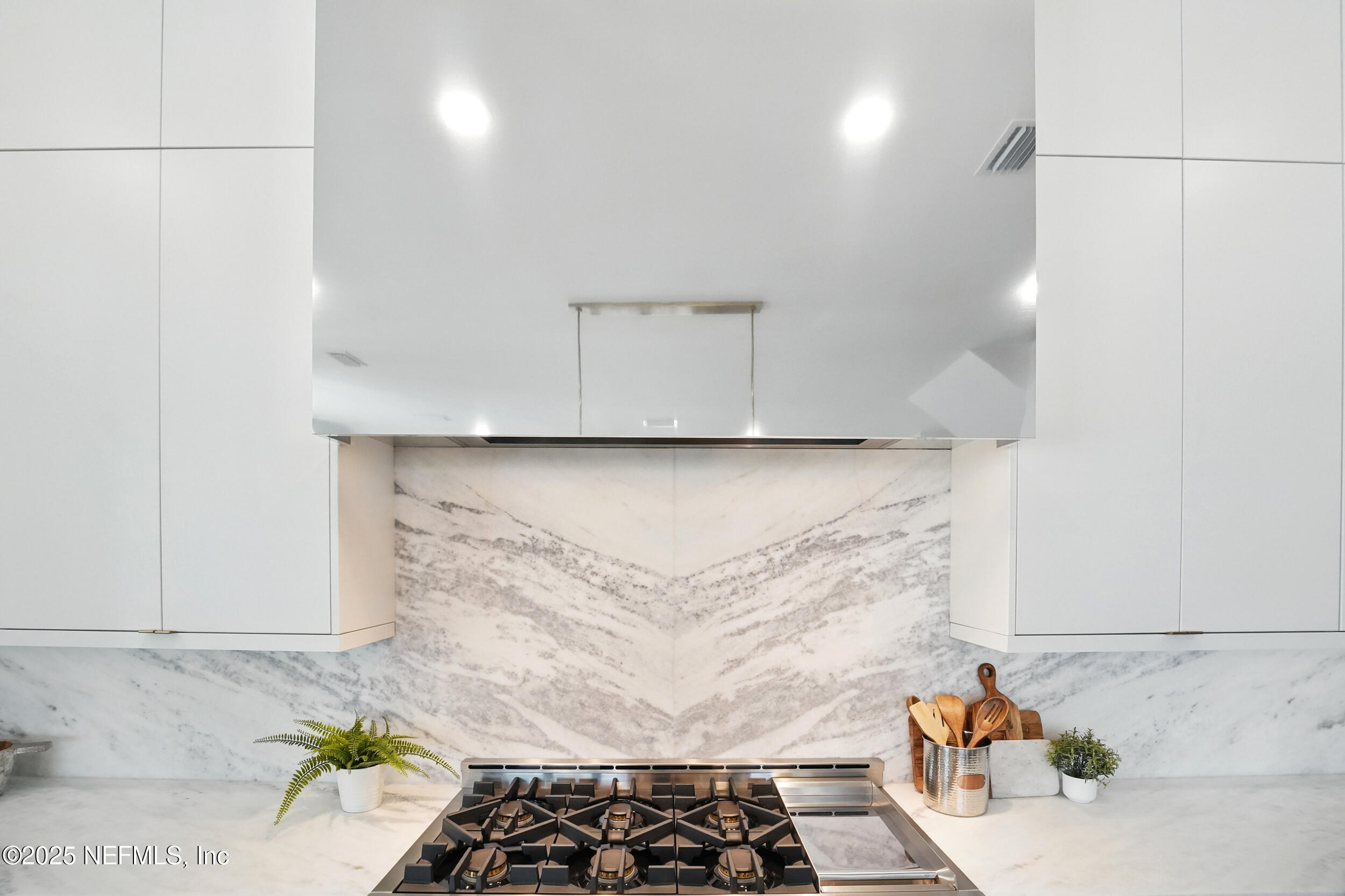 134 1ST Street S