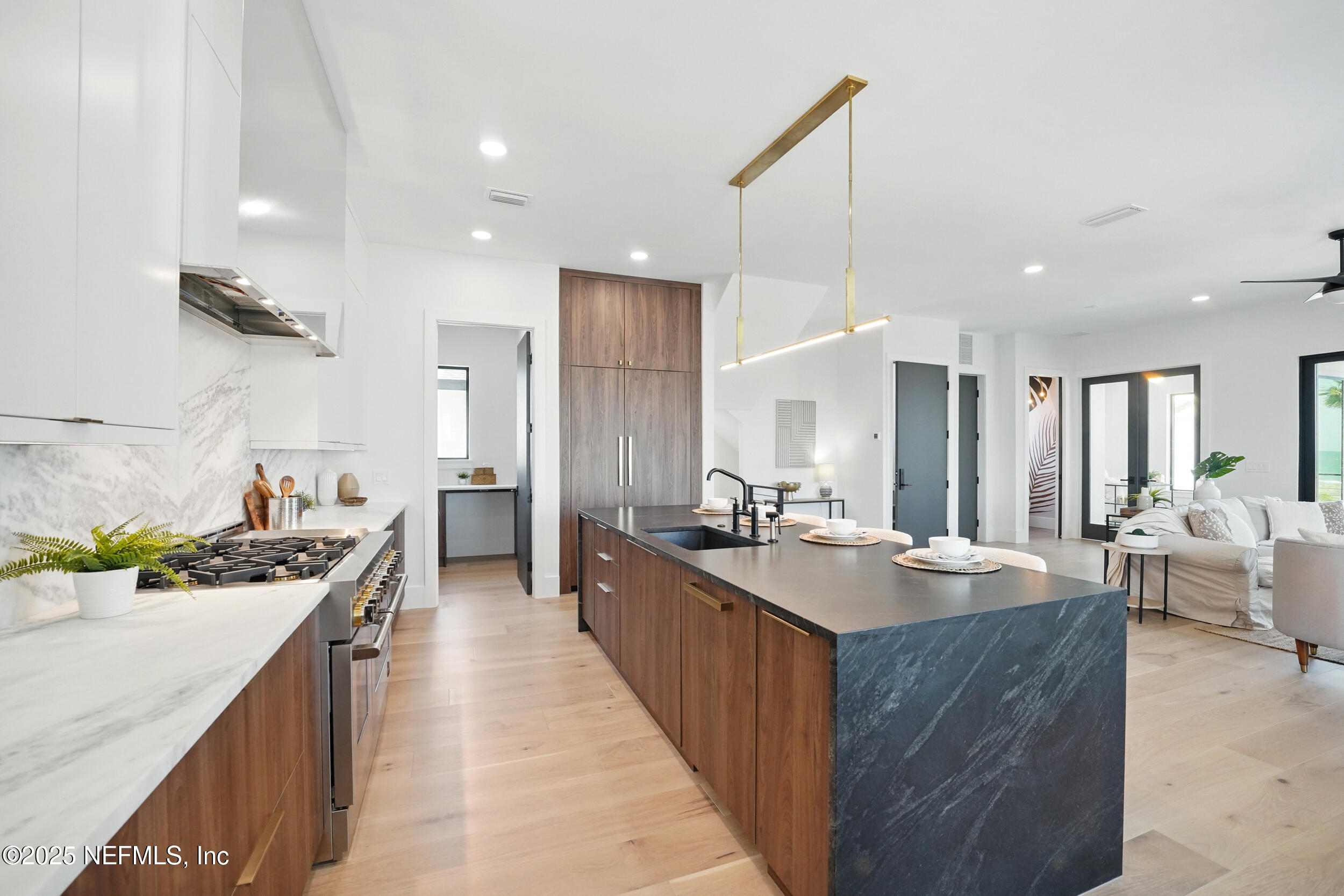 134 1ST Street S