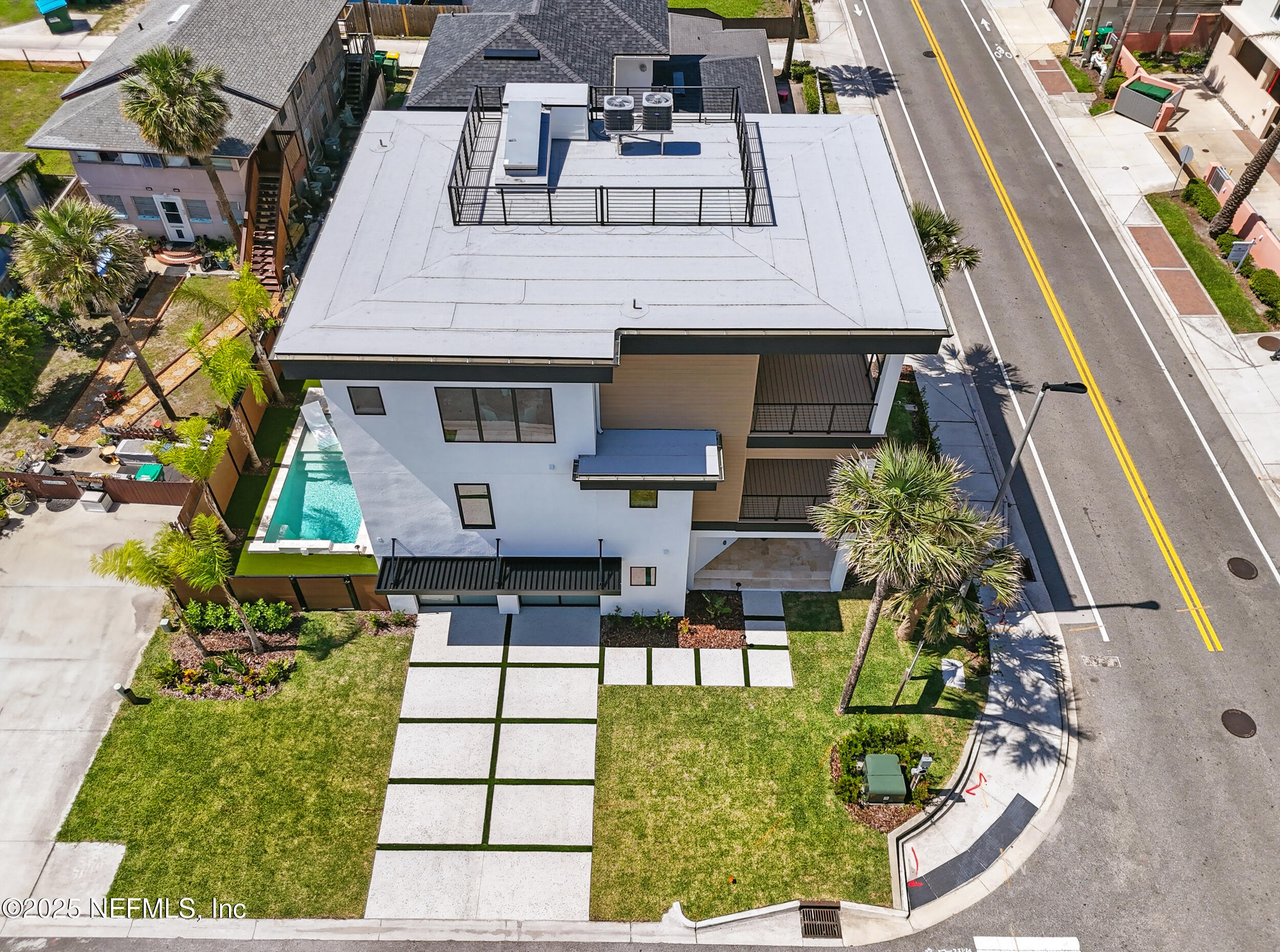 134 1ST Street S