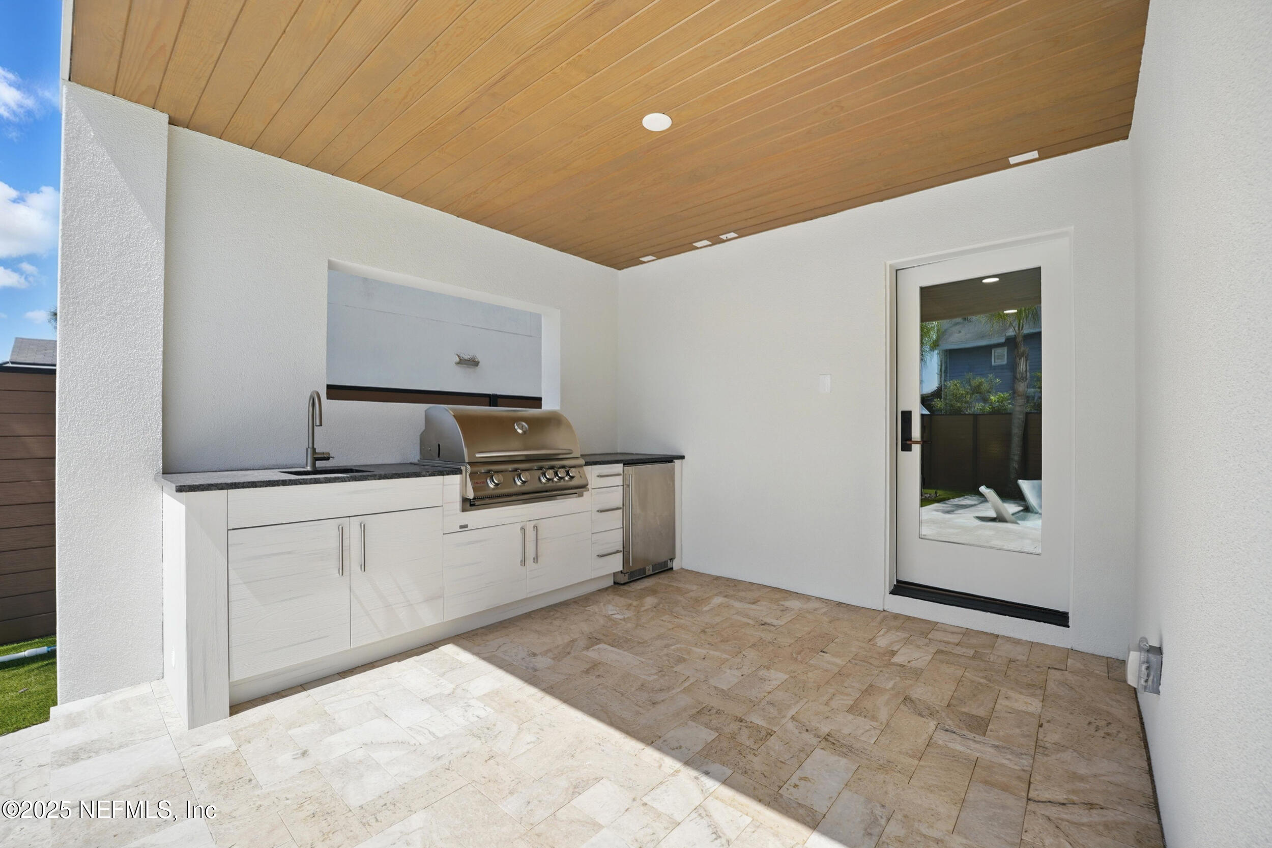 134 1ST Street S