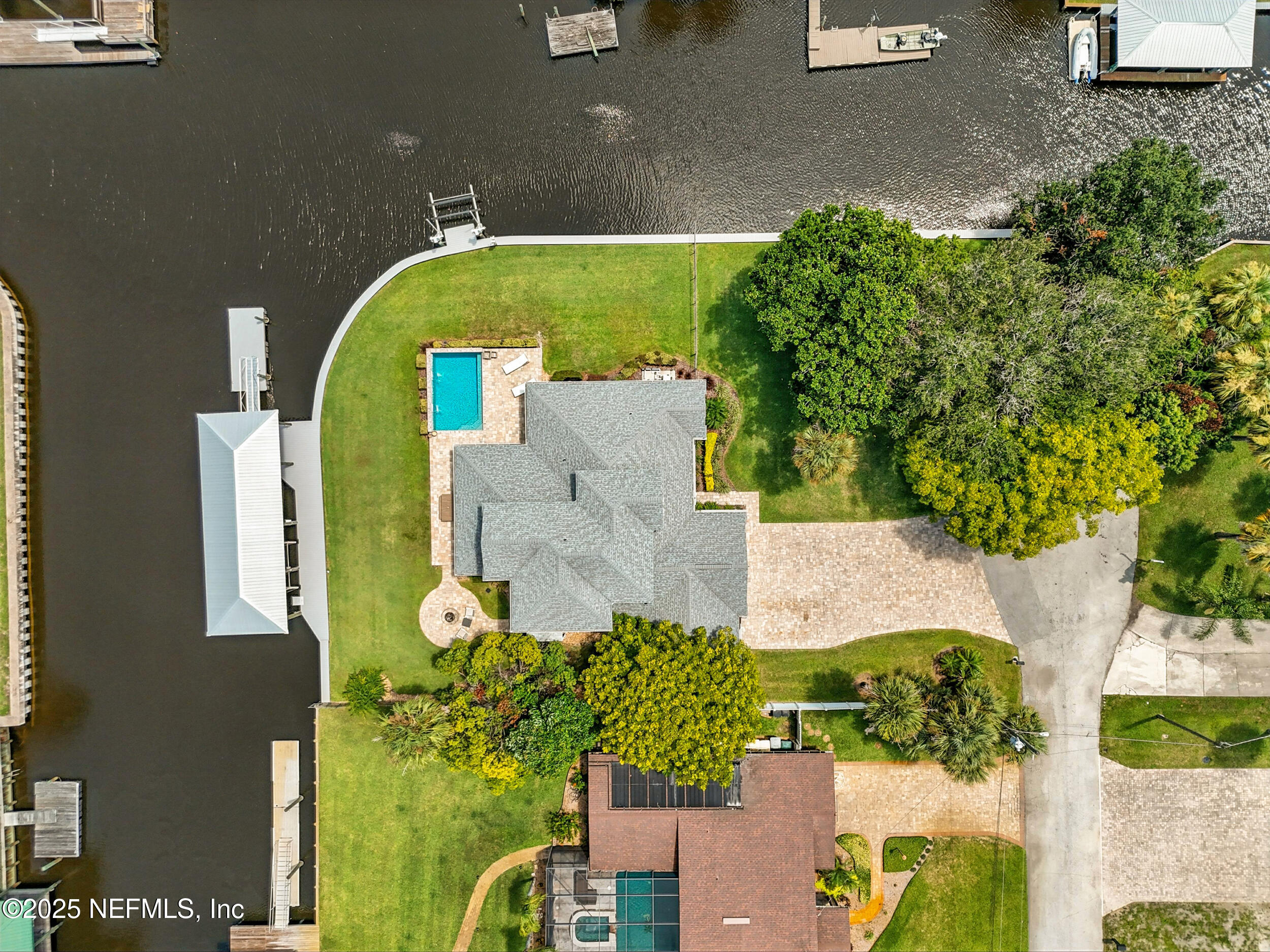 3367 ROYAL PALM Drive