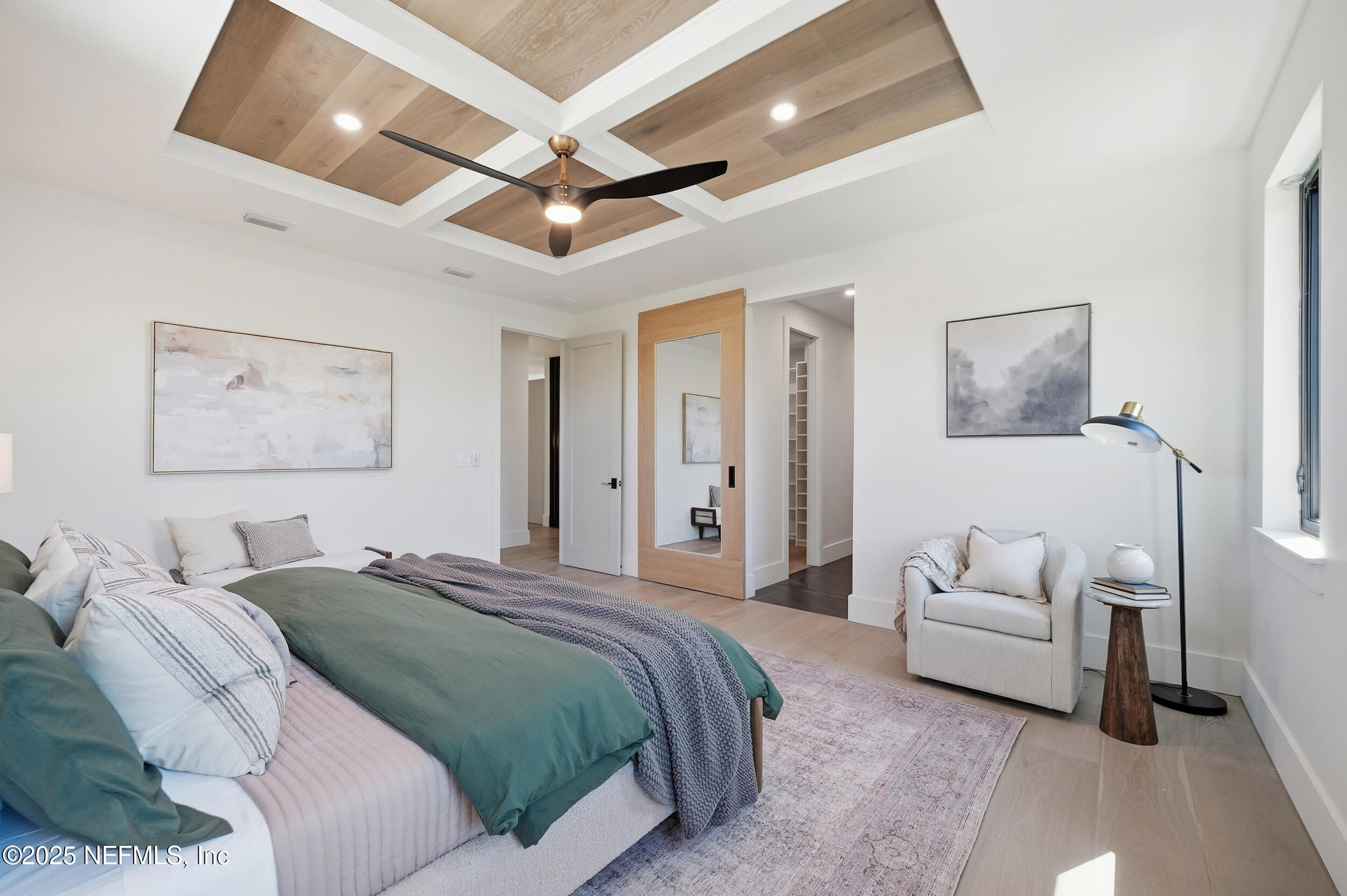 532 2ND Street