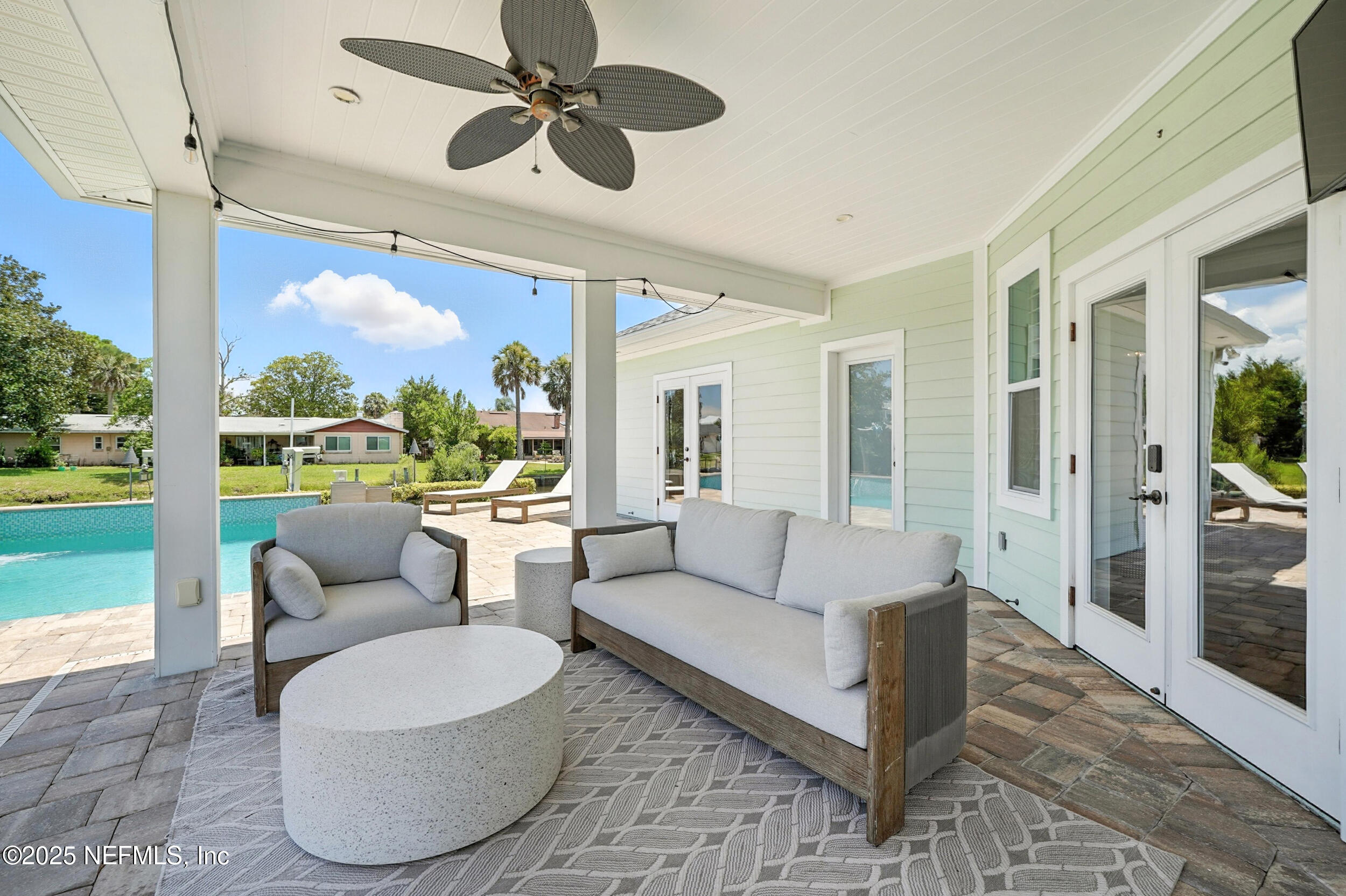 3367 ROYAL PALM Drive