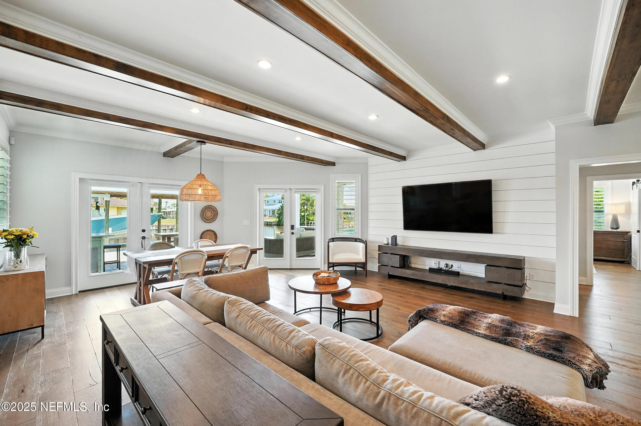 3367 ROYAL PALM Drive