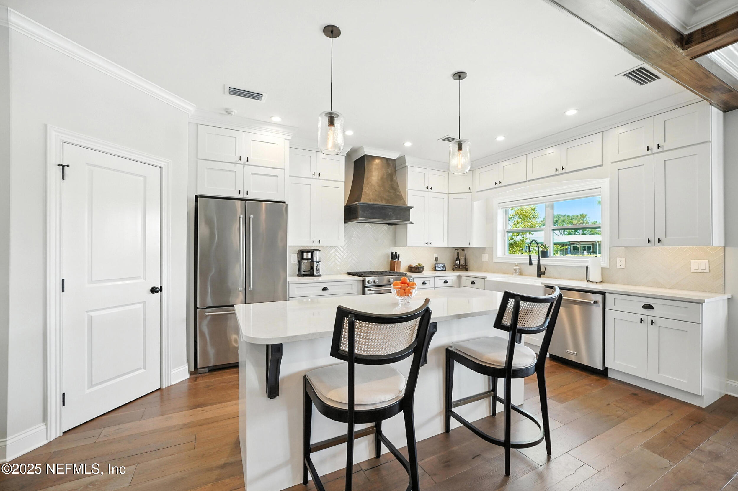 3367 ROYAL PALM Drive