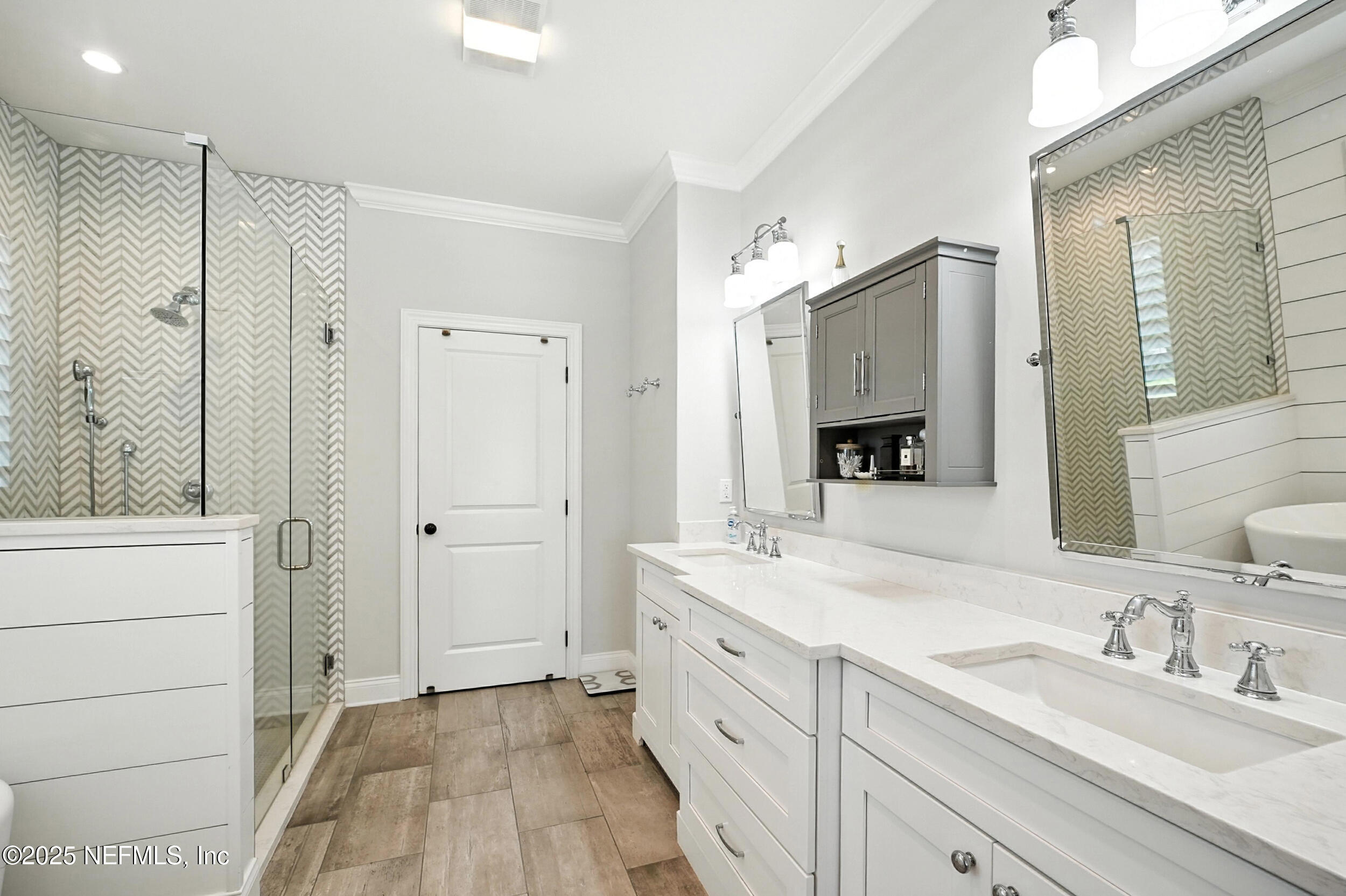 3367 ROYAL PALM Drive