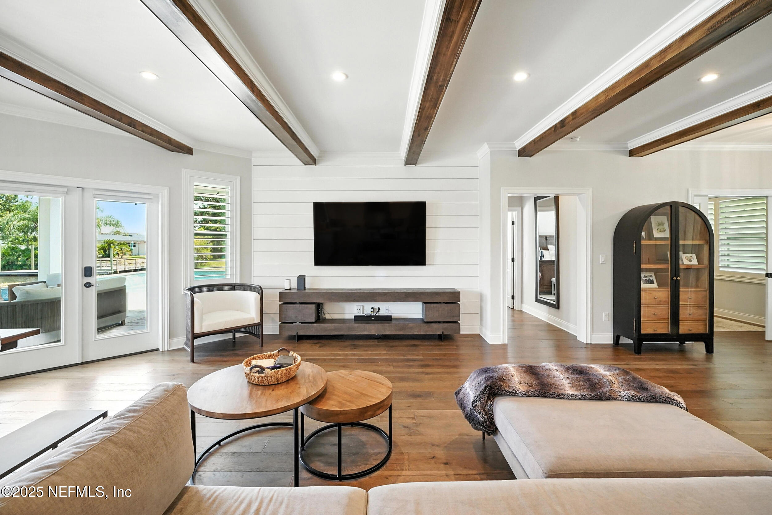 3367 ROYAL PALM Drive