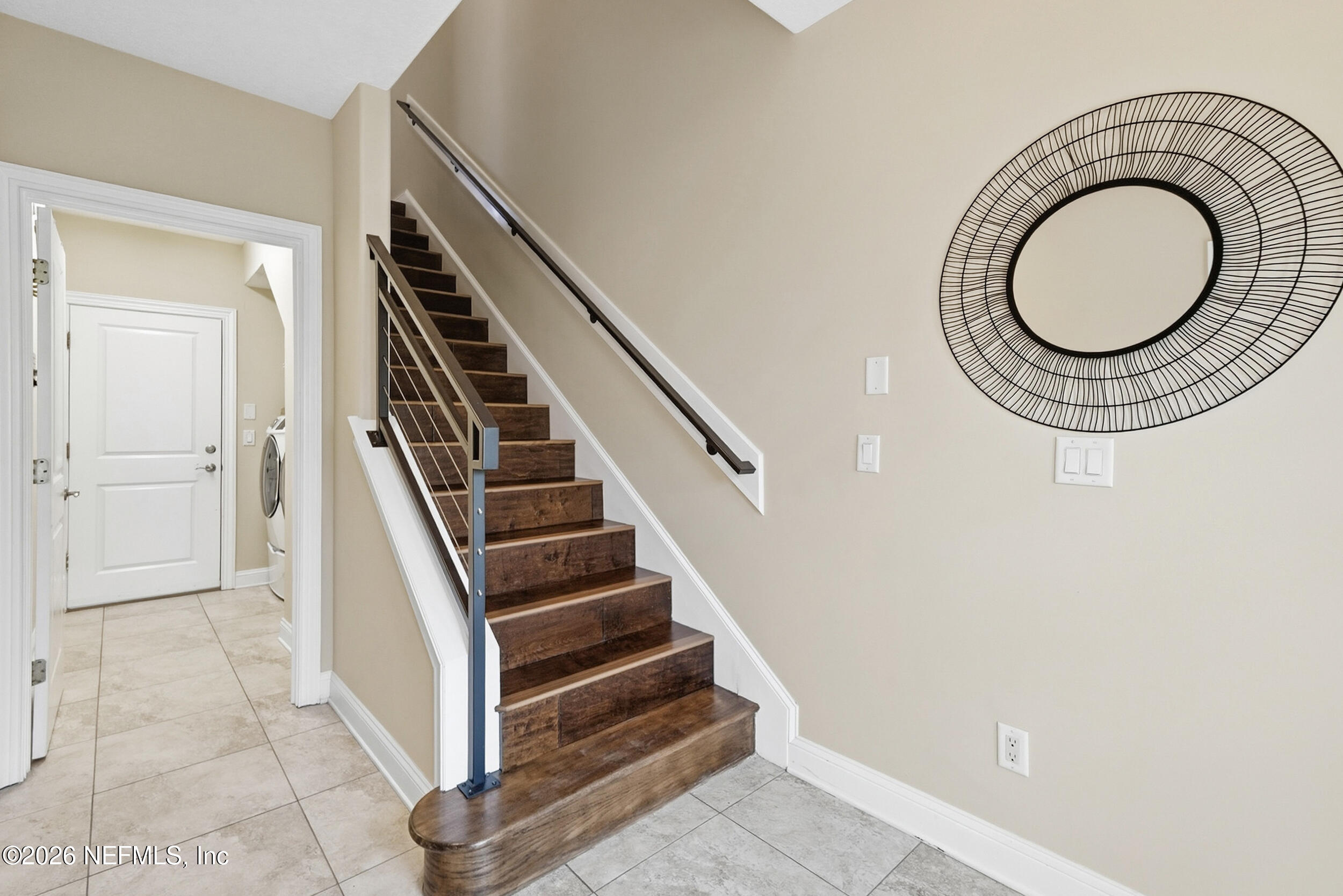 310 2ND Street S 4