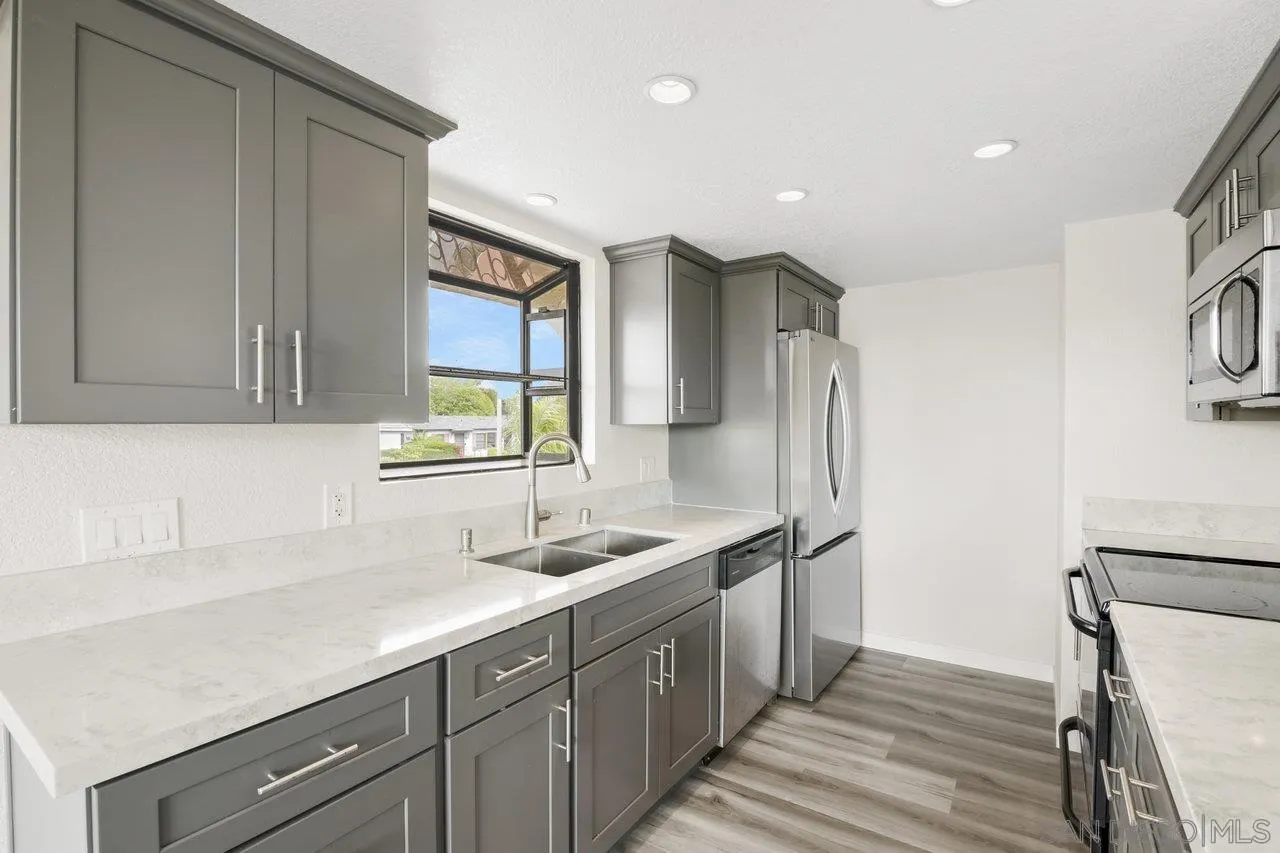 2967 B St Unit 6