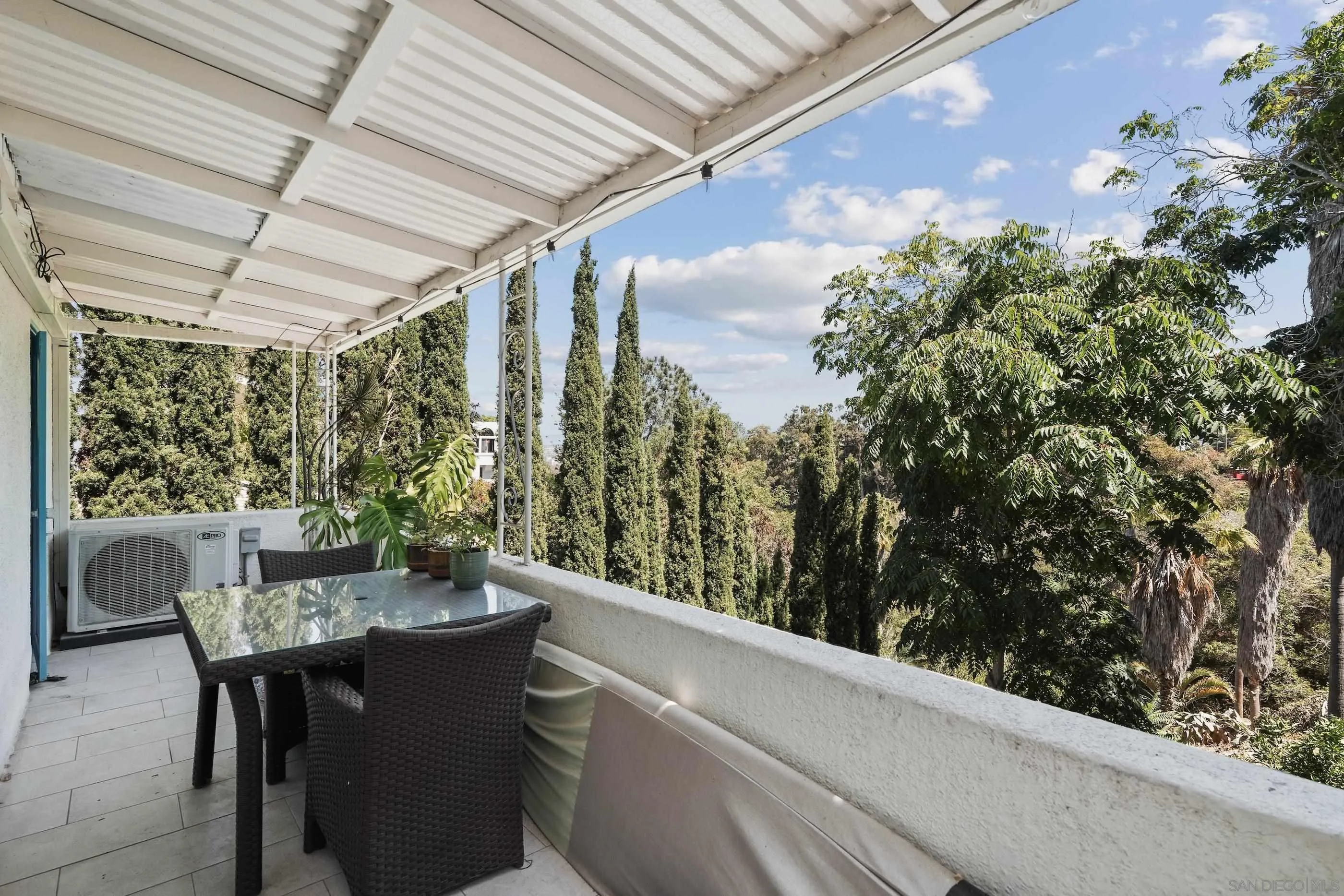 4109-4111 Ibis Street