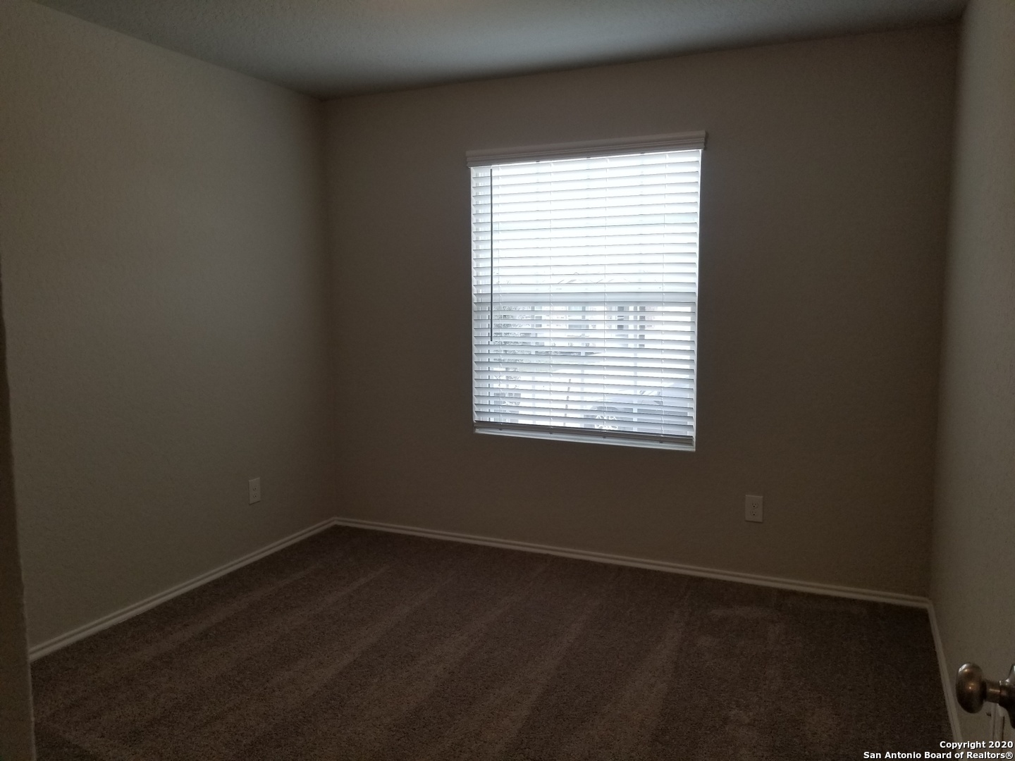 10403 Midsummer Meadow