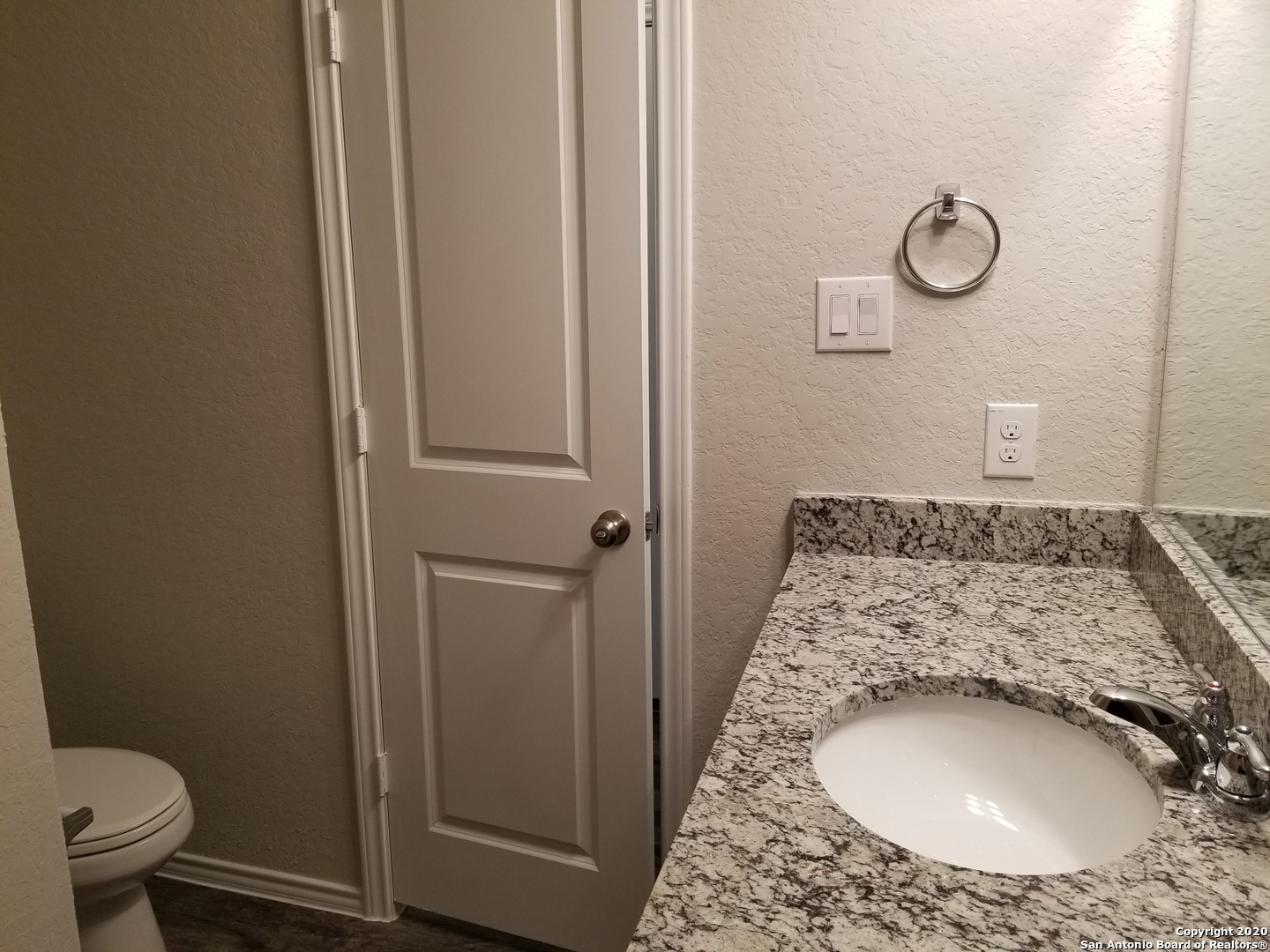 10403 Midsummer Meadow