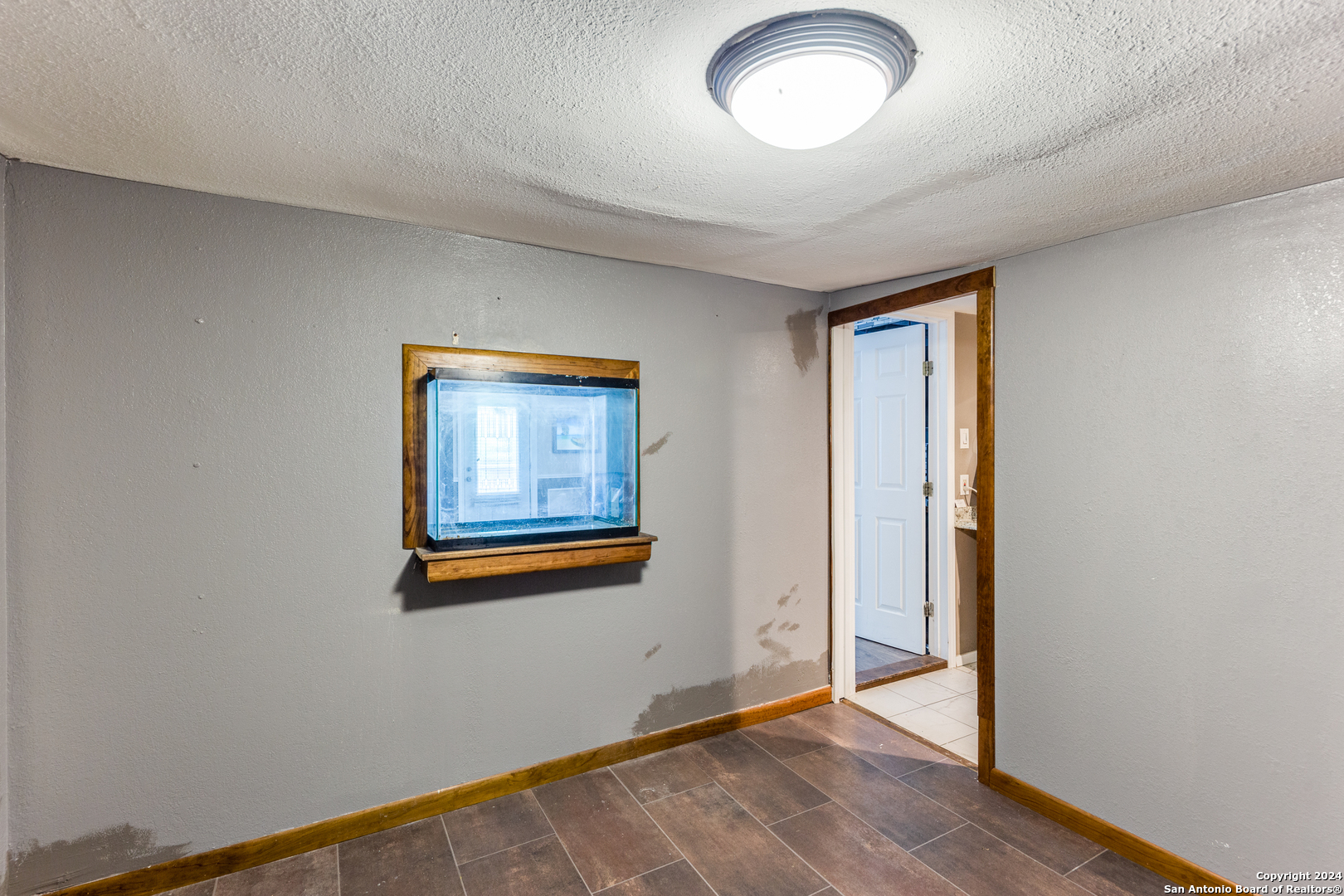 259 Park Dr