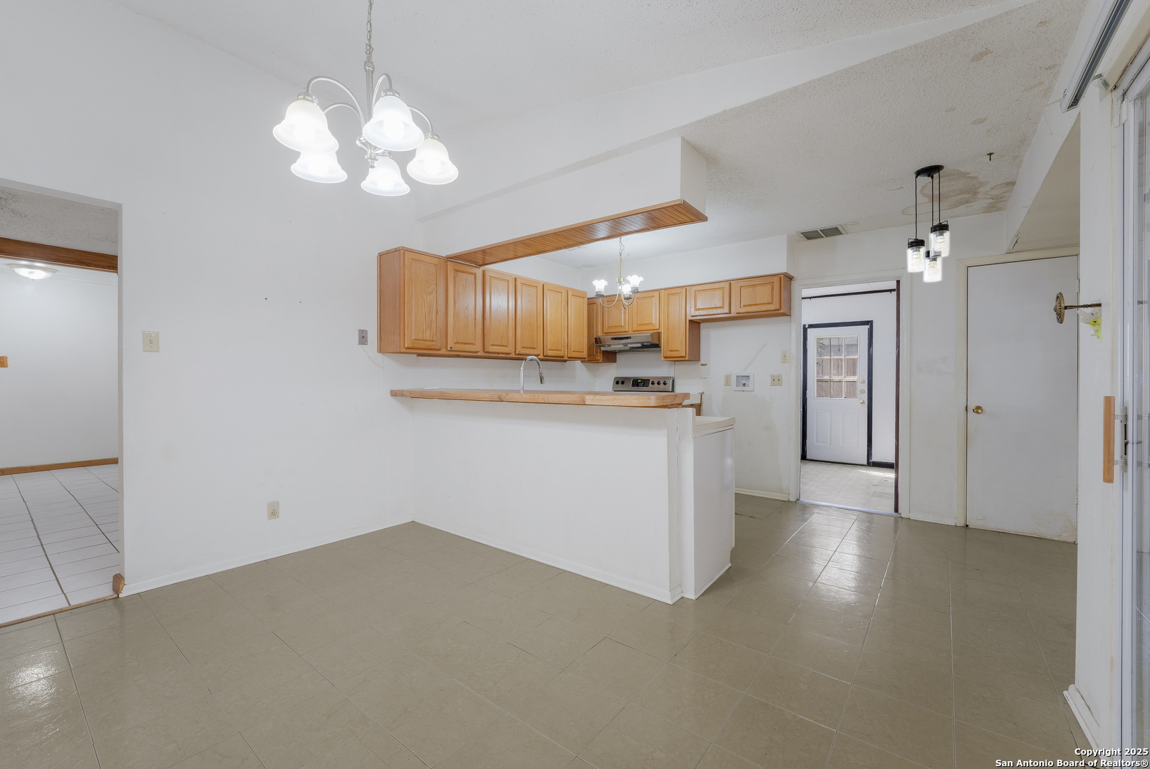 217 beverly
