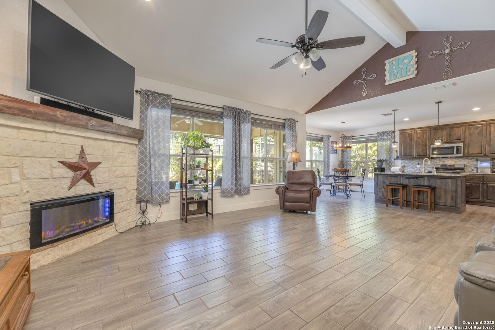 1264 Spicewood Rd
