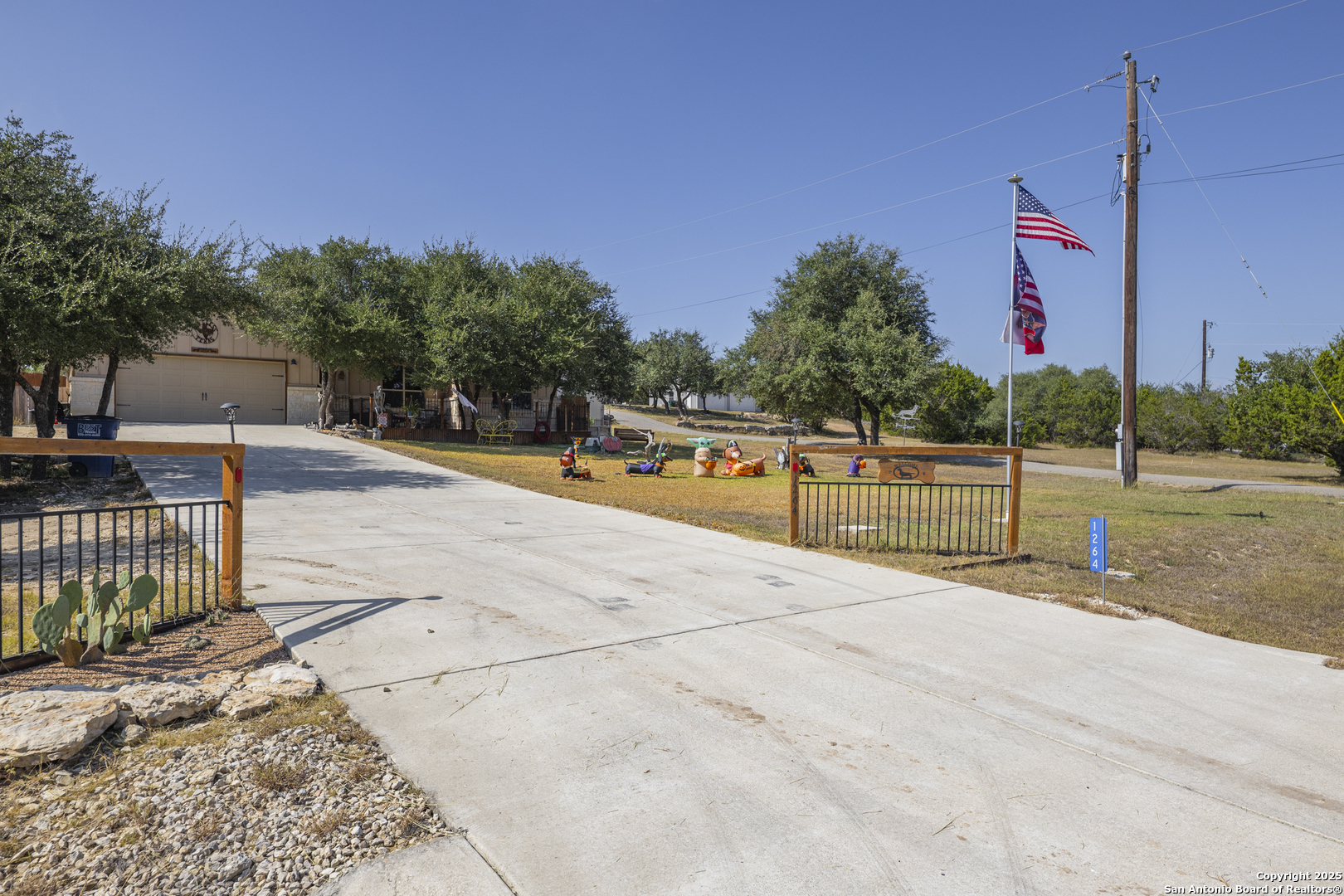 1264 Spicewood Rd